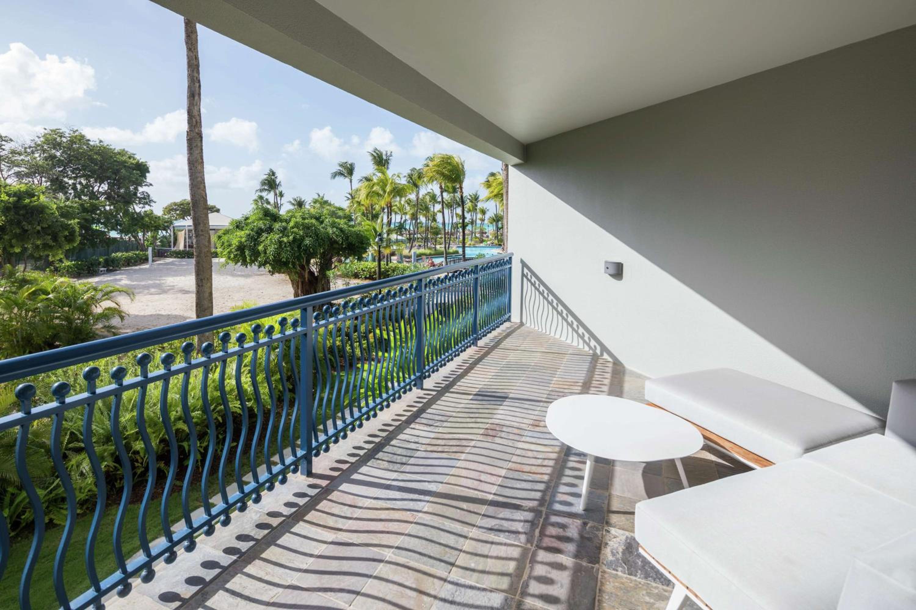 Balcony & Terrace