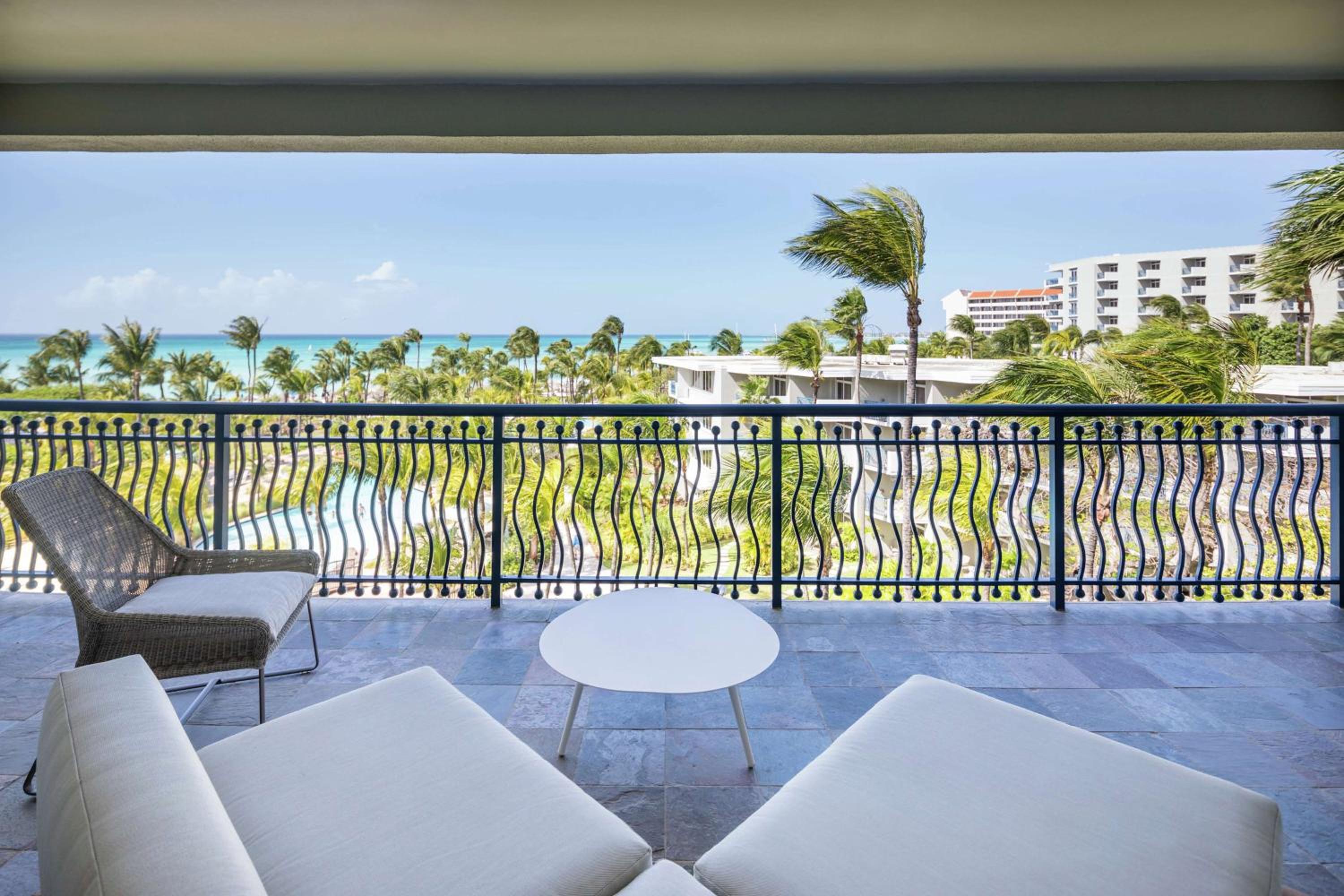 Balcony & Terrace