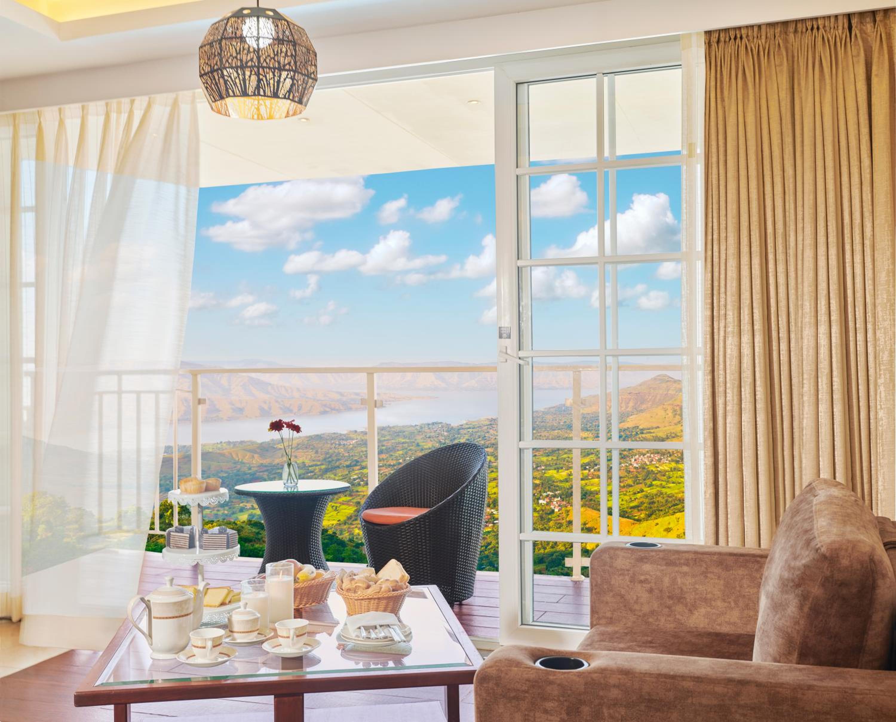 Double Room with Balcony photo 2