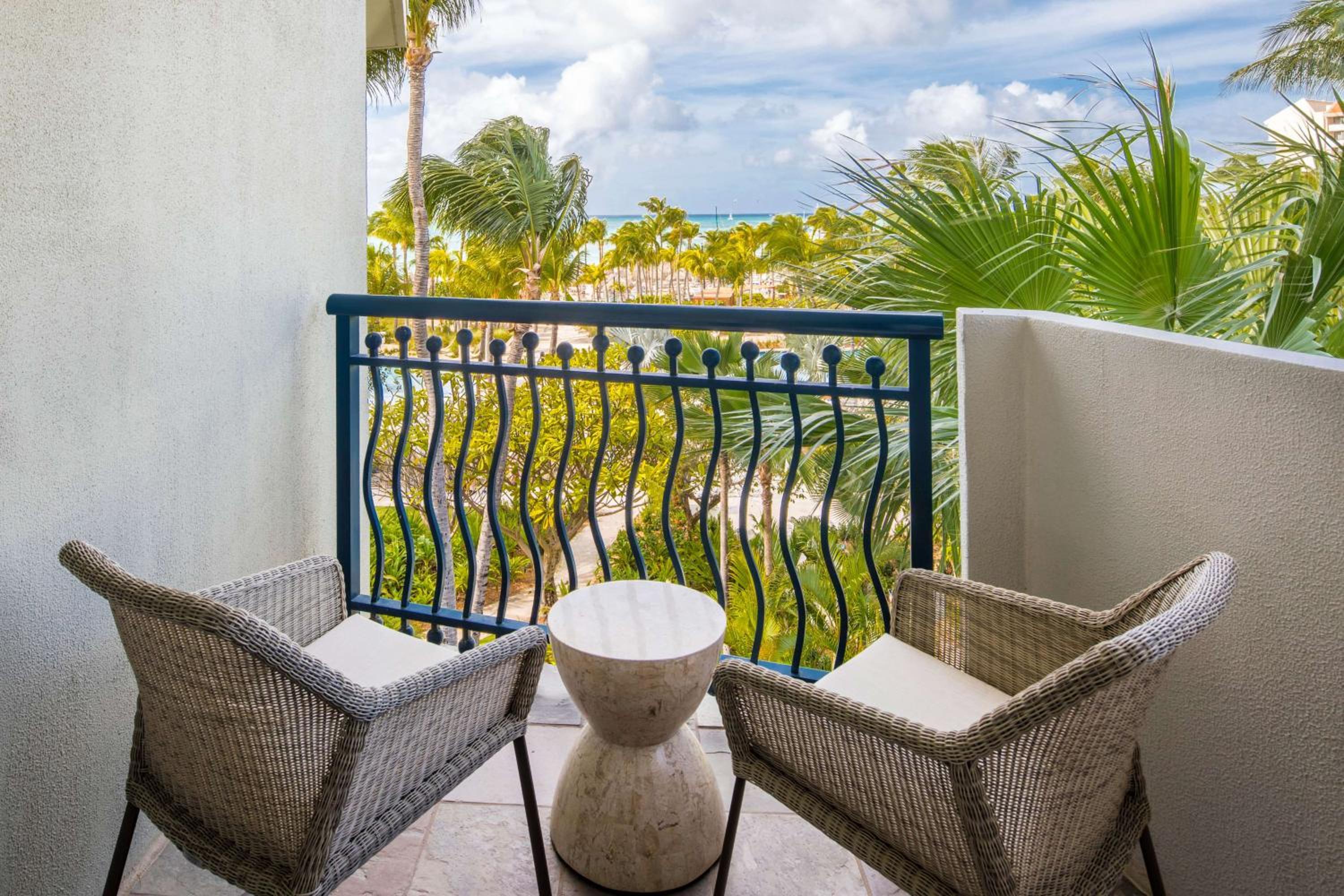 Balcony & Terrace
