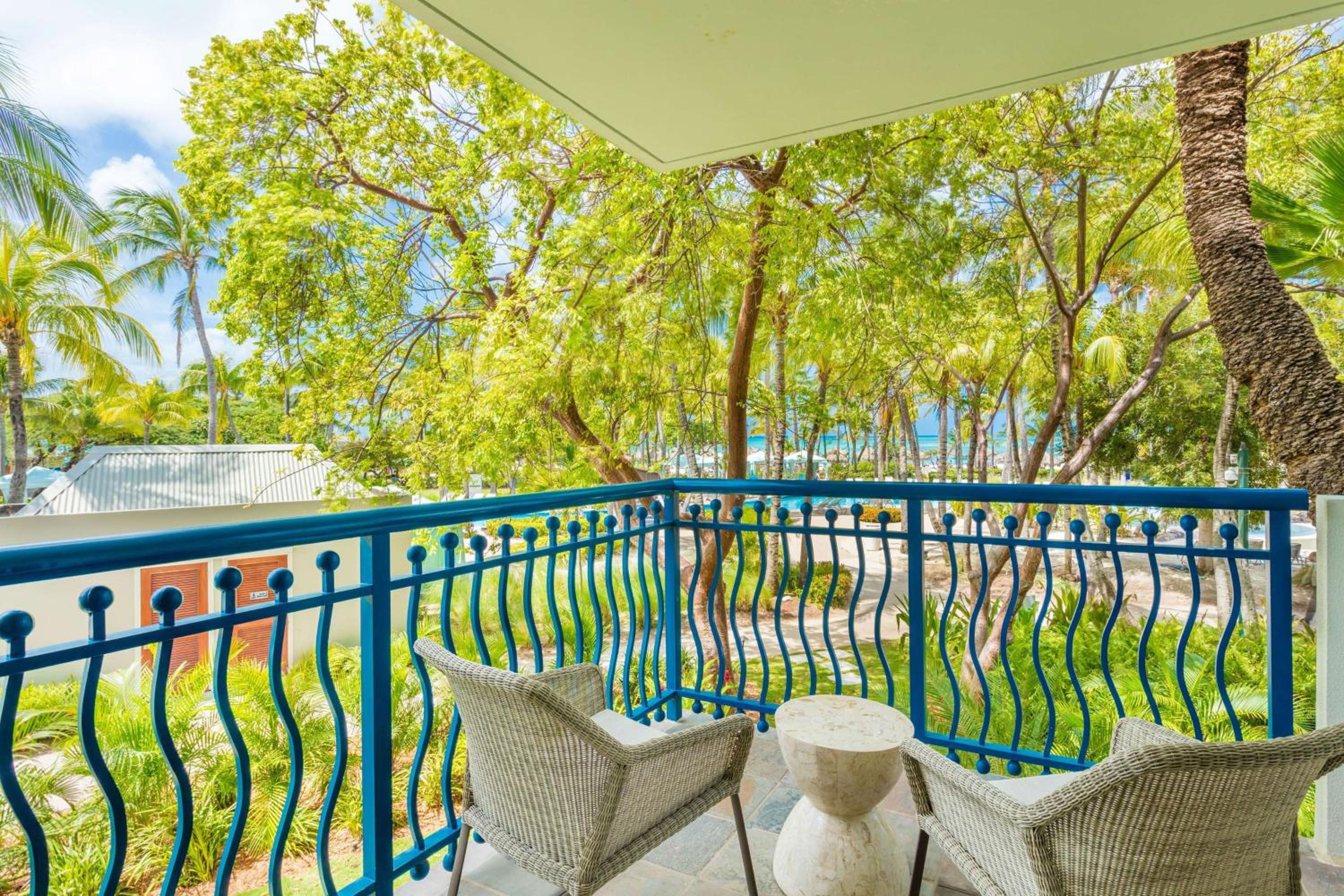 Balcony & Terrace