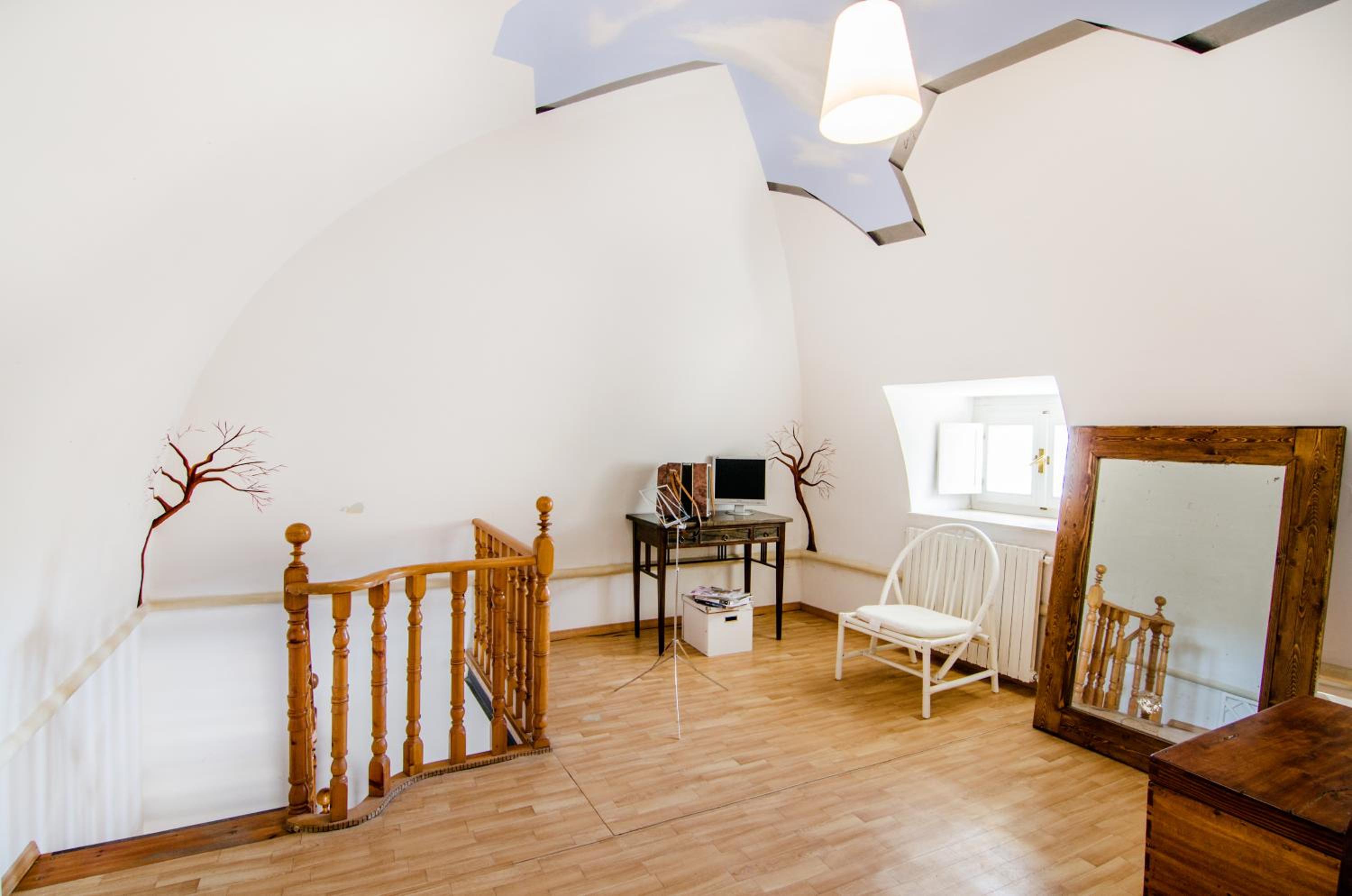  Suite with Balcony - Photo 1