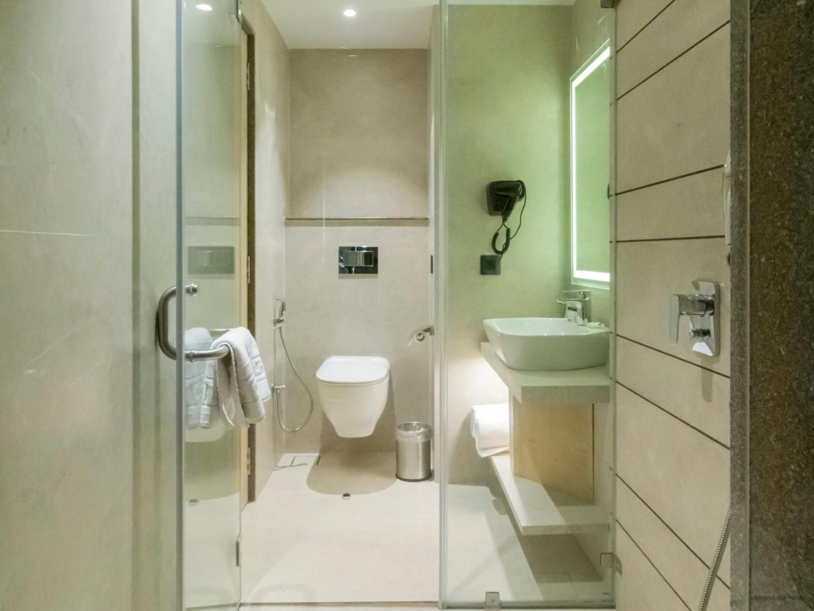 Double Room with Lake View photo 3