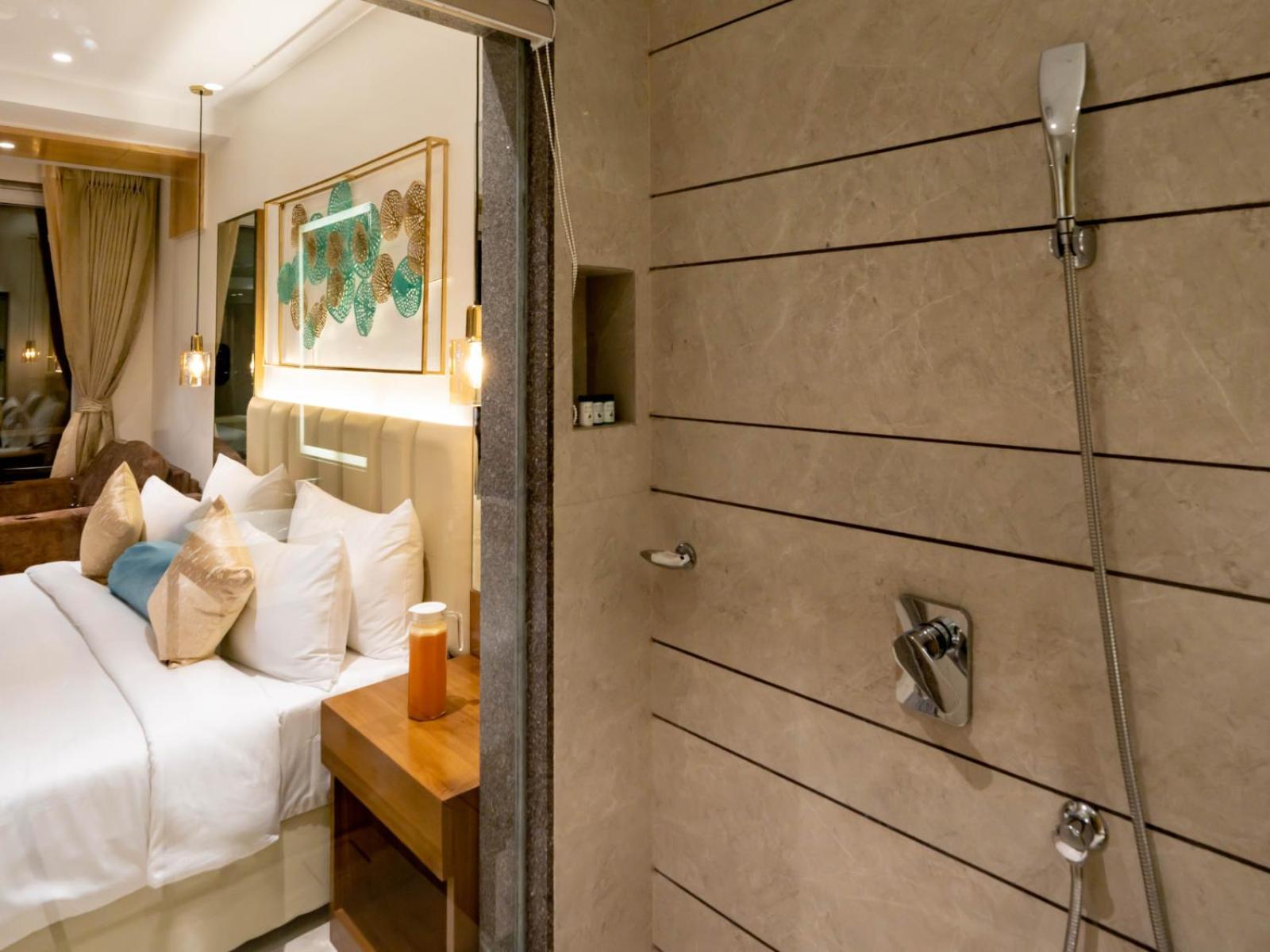 Double Room with Lake View photo 2