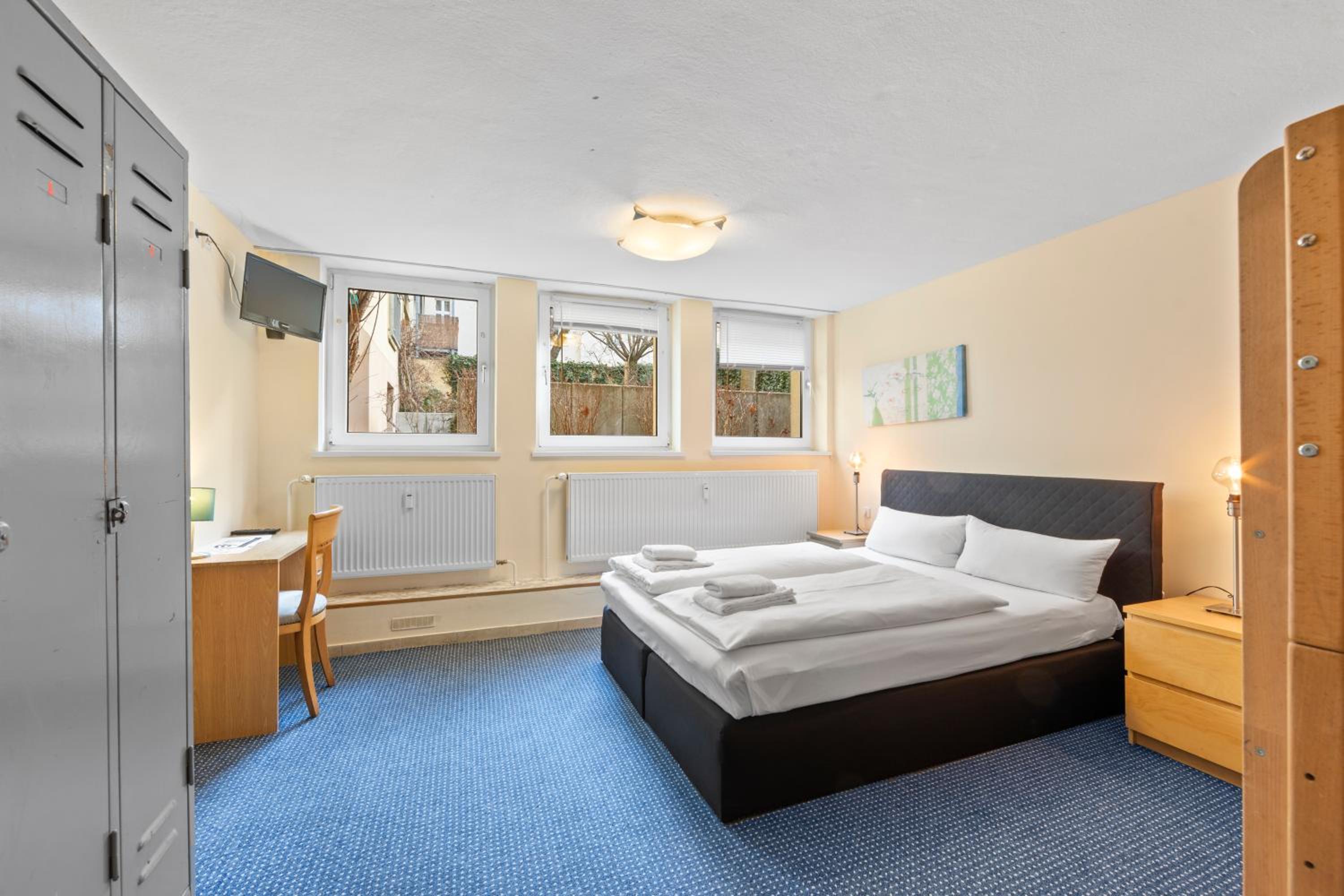 Economy Double or Twin Room photo 1