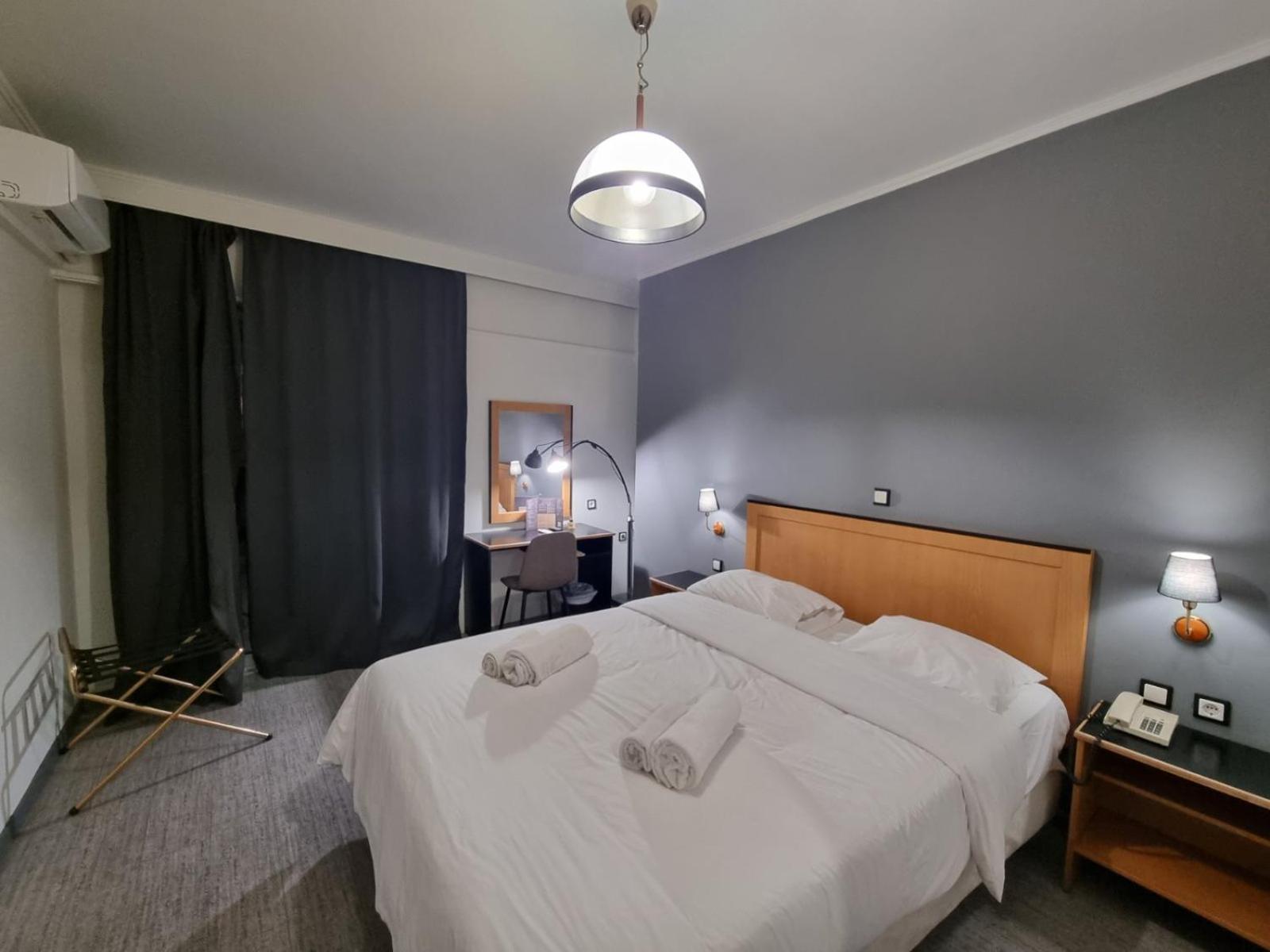 Superior Double or Twin Room photo 3