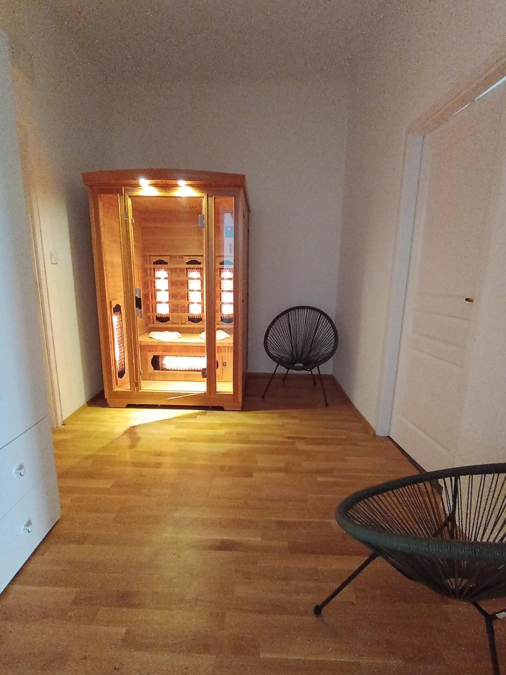 Two-Bedroom Apartment photo 3