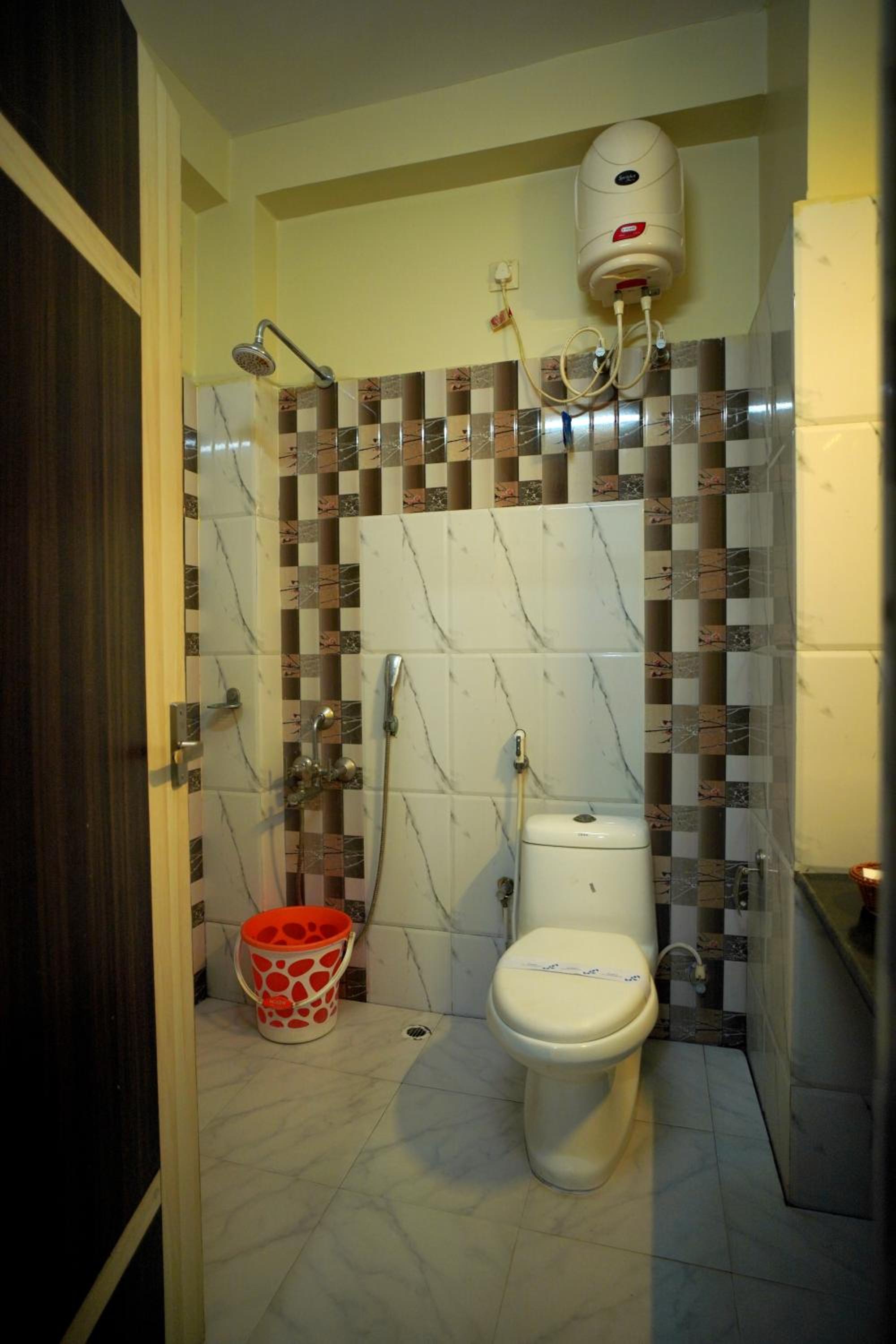 Deluxe Room - Photo 4