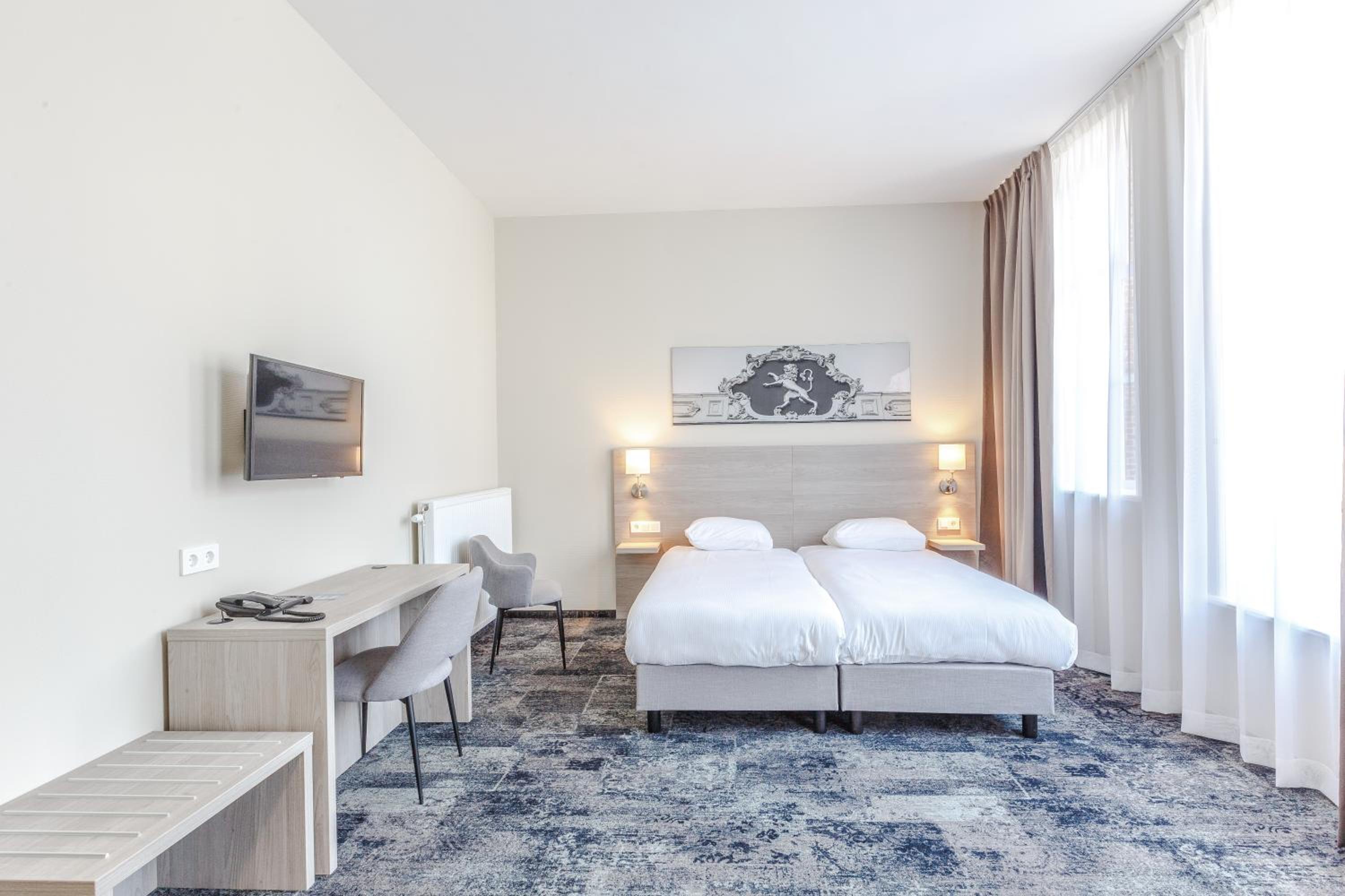 Double Room - Photo 6
