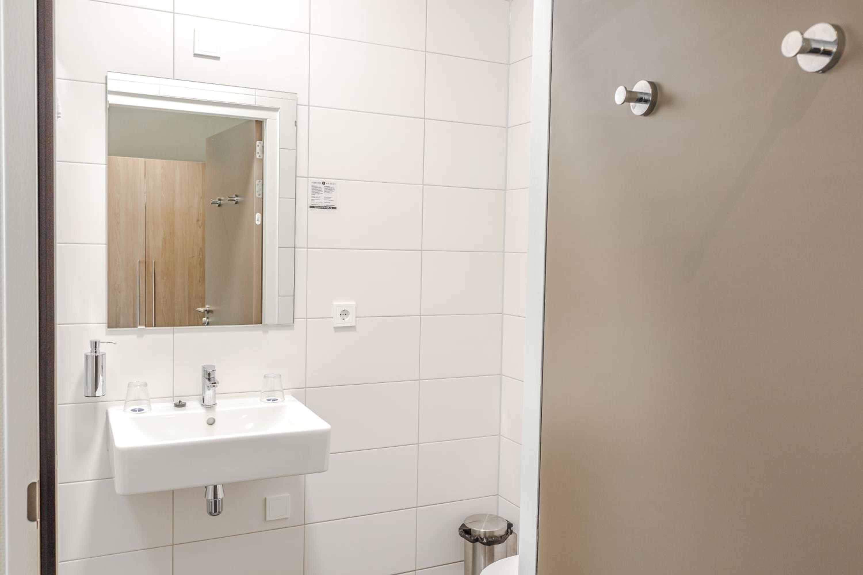 Comfort Double Room - Photo 8