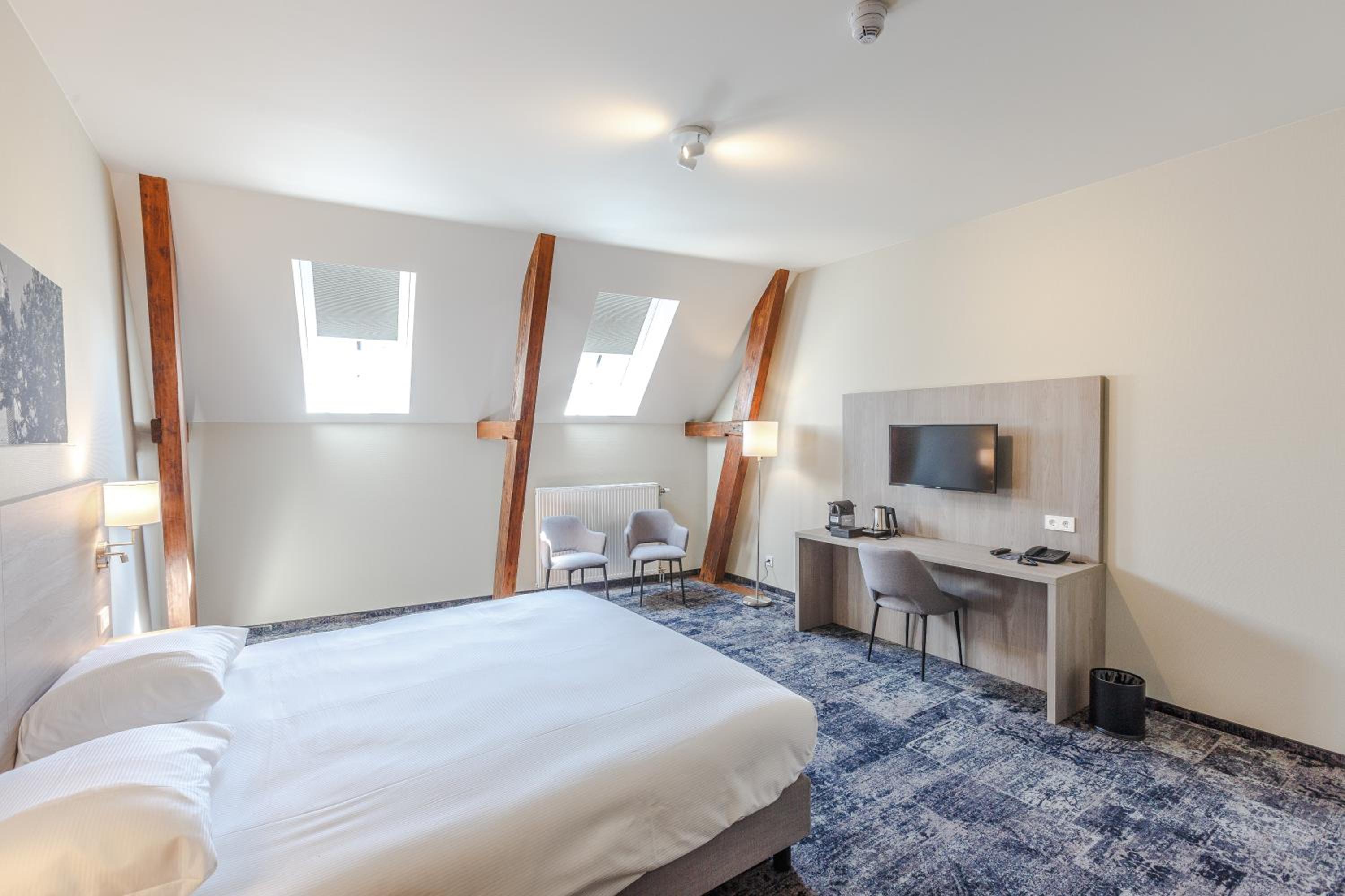Comfort Double Room - Photo 9
