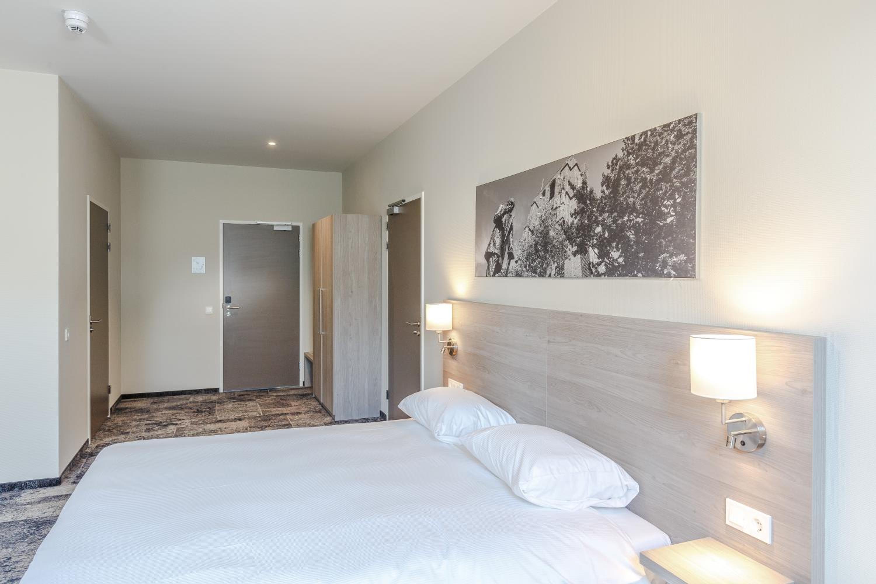 Comfort Double Room - Photo 11