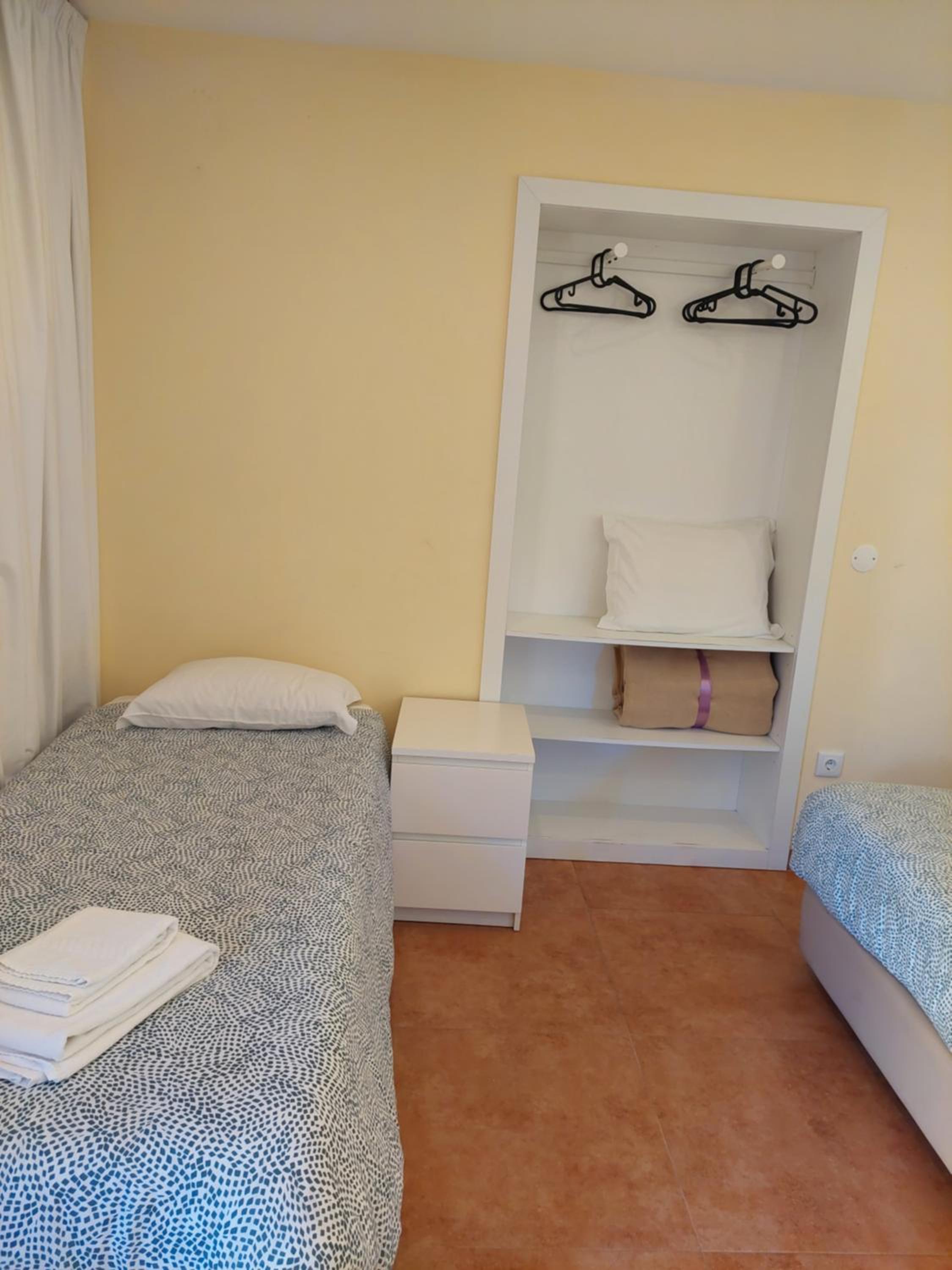 Family Room with Bathroom - Photo 2