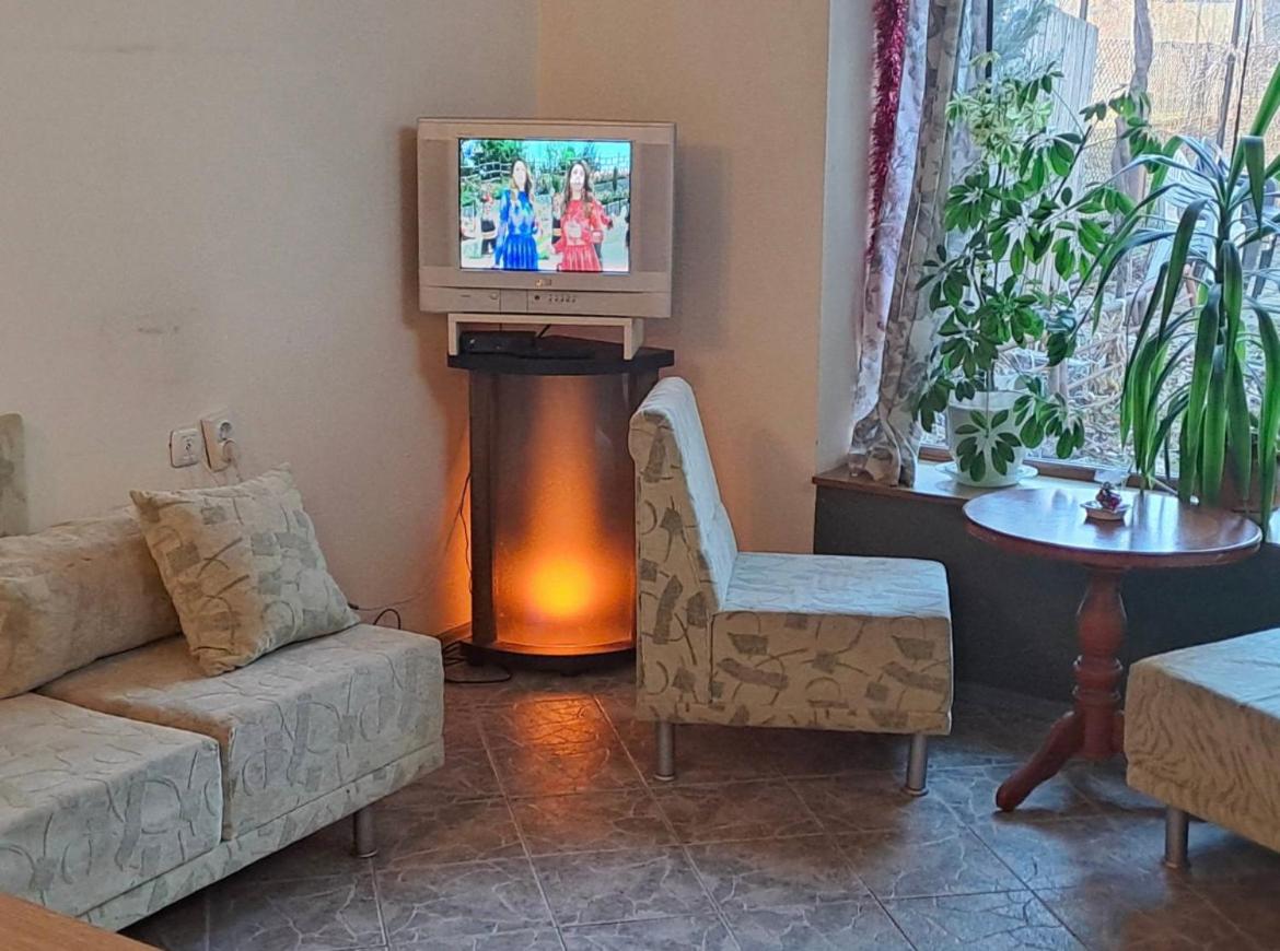 Three-Bedroom Villa photo 2