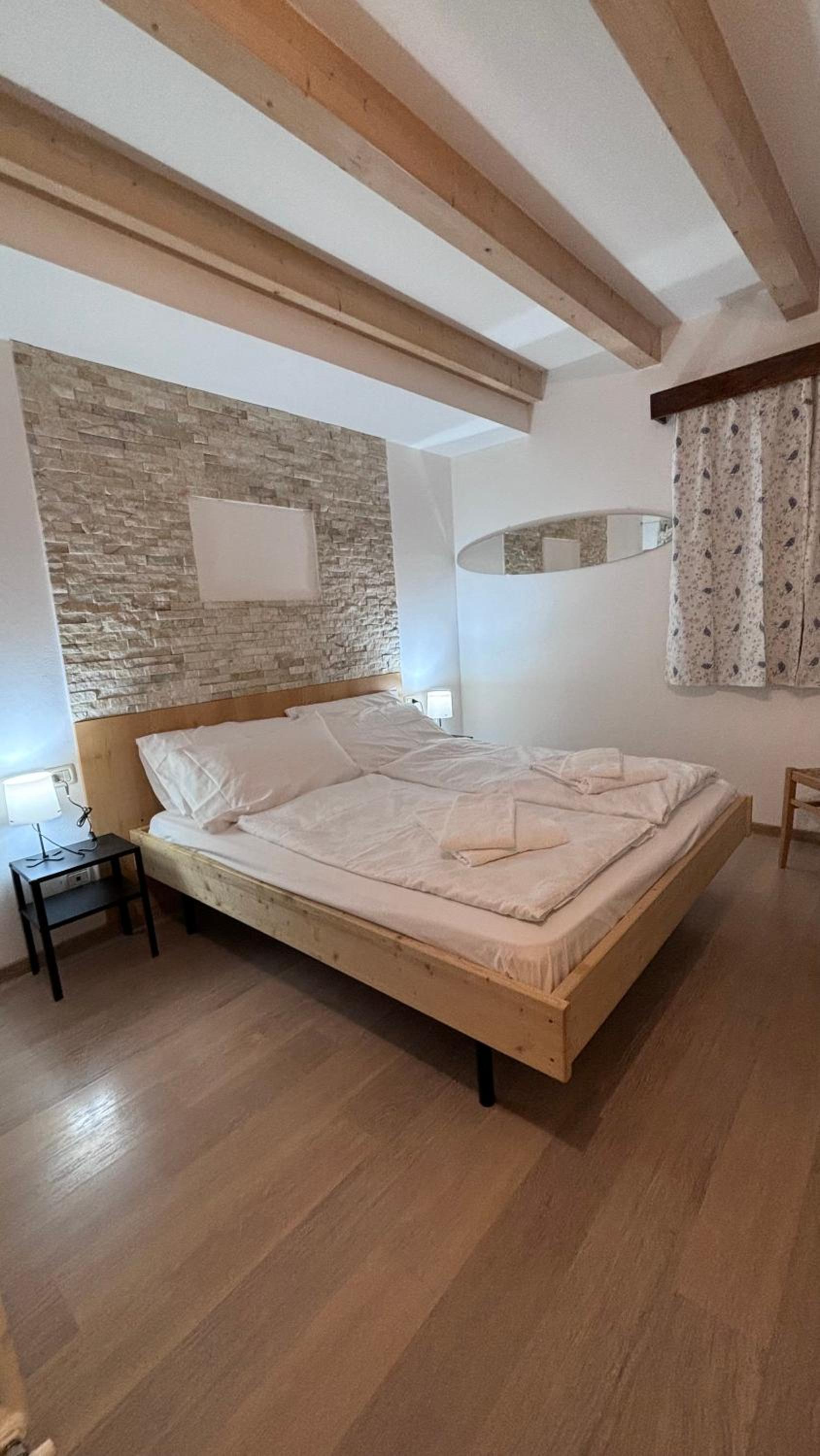 Two-Bedroom Deluxe Apartment with Garden View