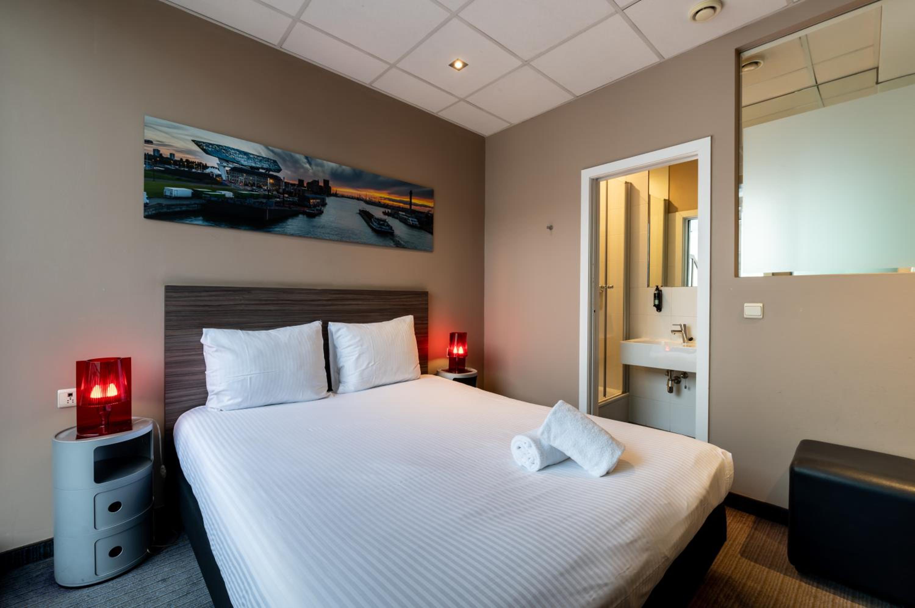 Terrace Room - Photo 1