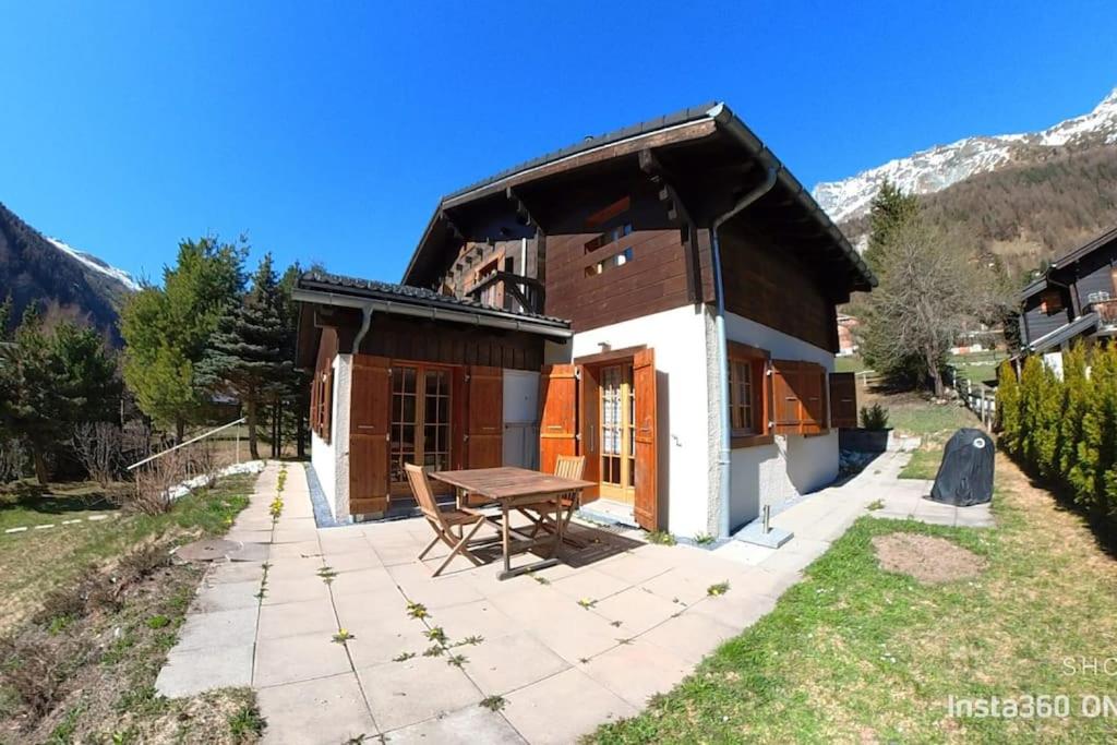 Chalet photo 1