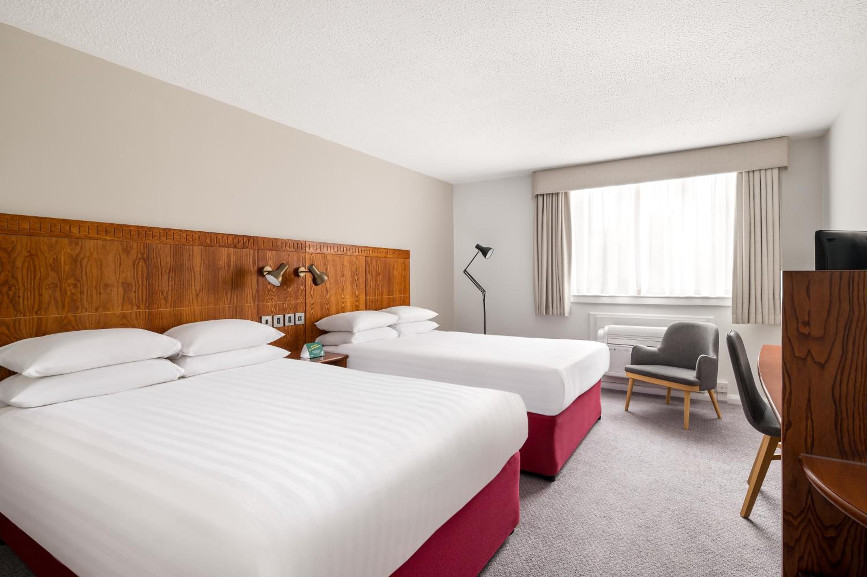 Standard Double Room with Two Double Beds - Photo 19