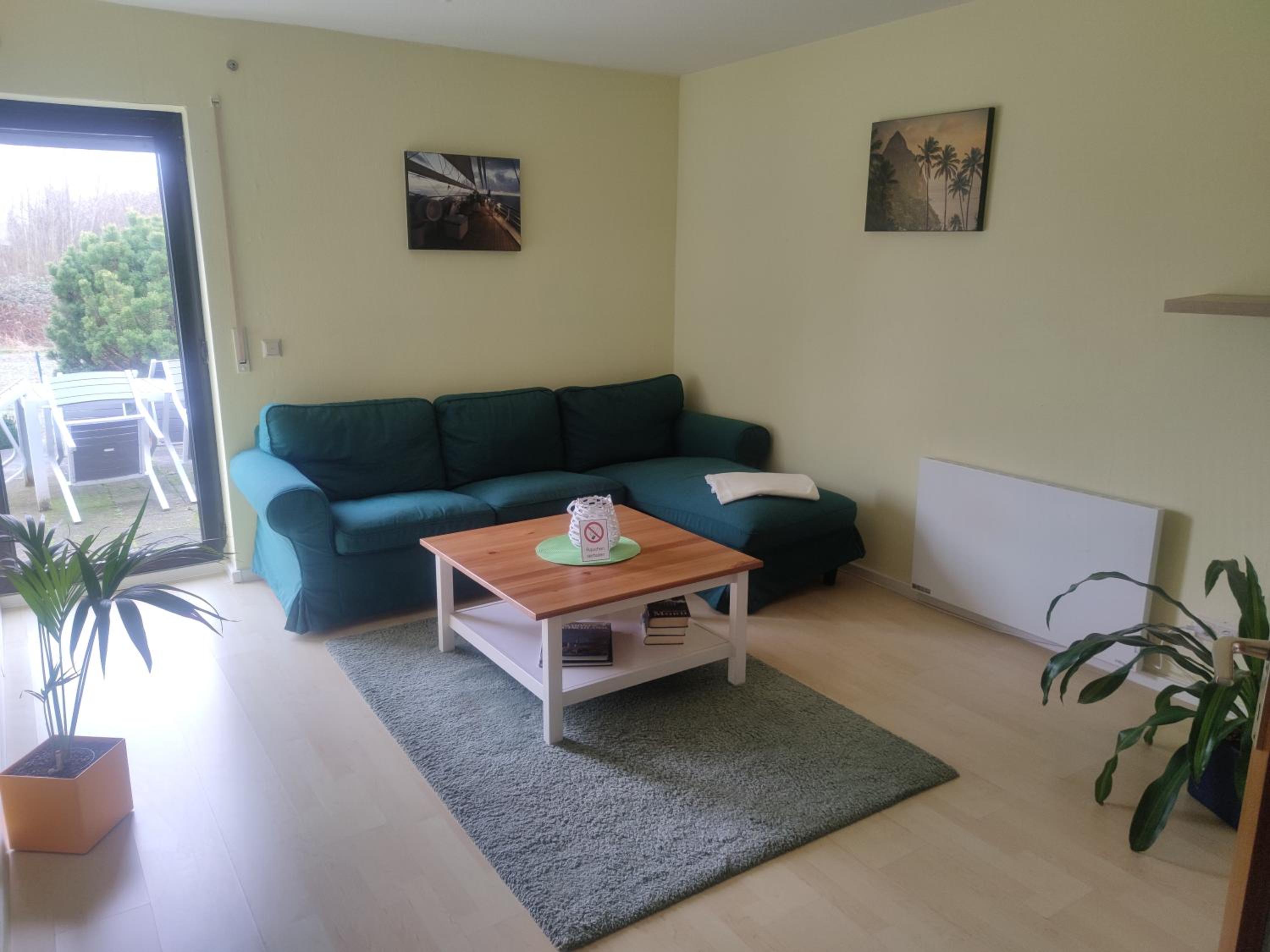 Double Room with Shared Bathroom photo 2