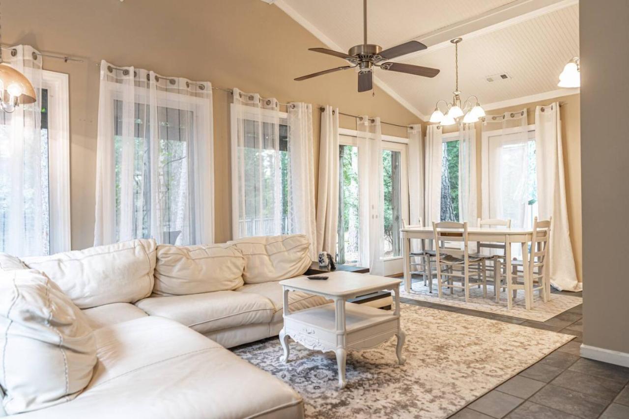 Four-Bedroom House photo 1