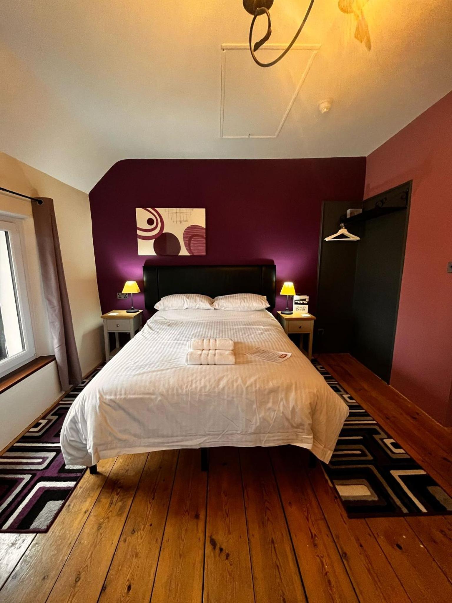 Family Room 2 - Photo 13