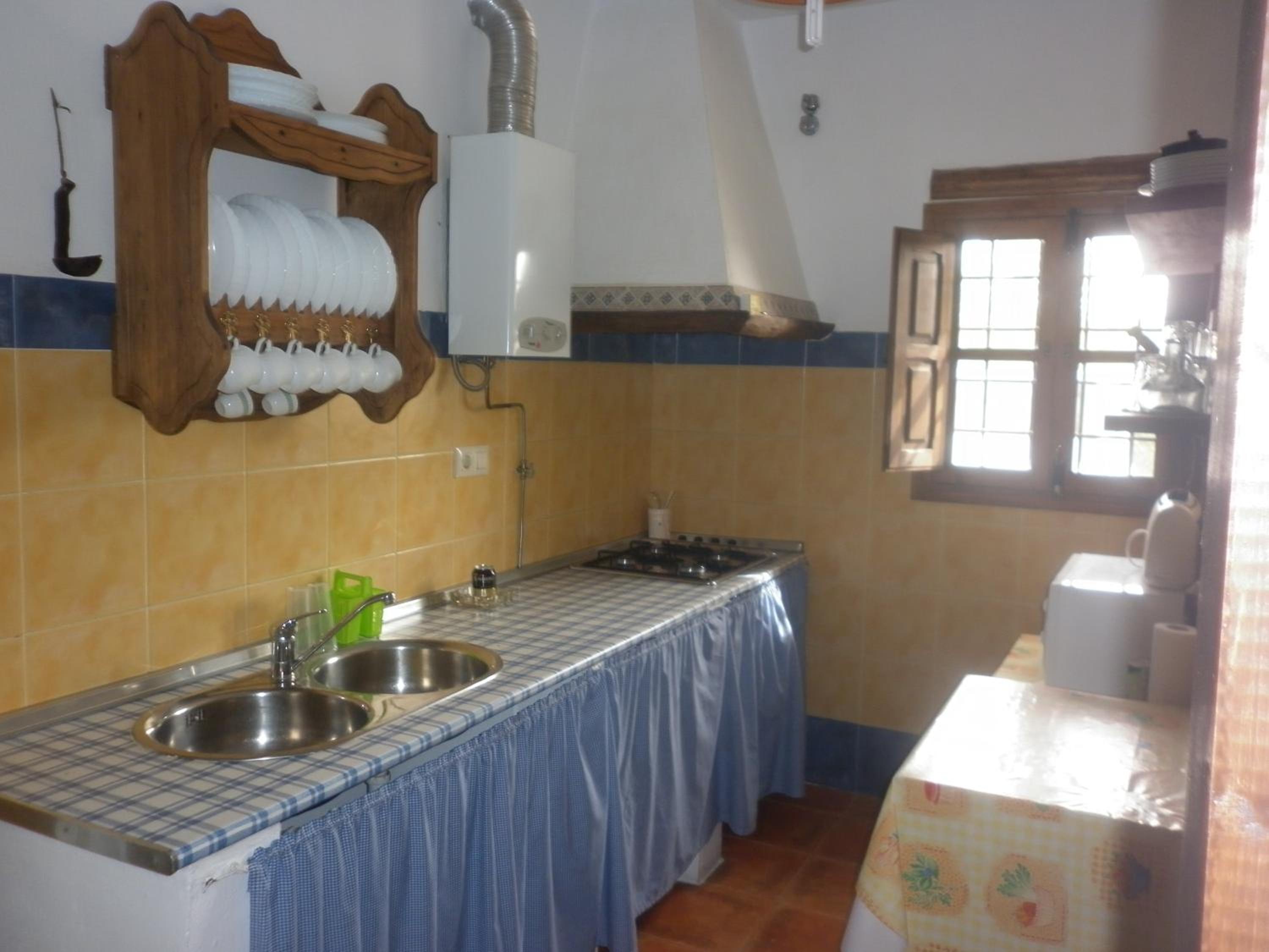 Four-Bedroom House photo 2