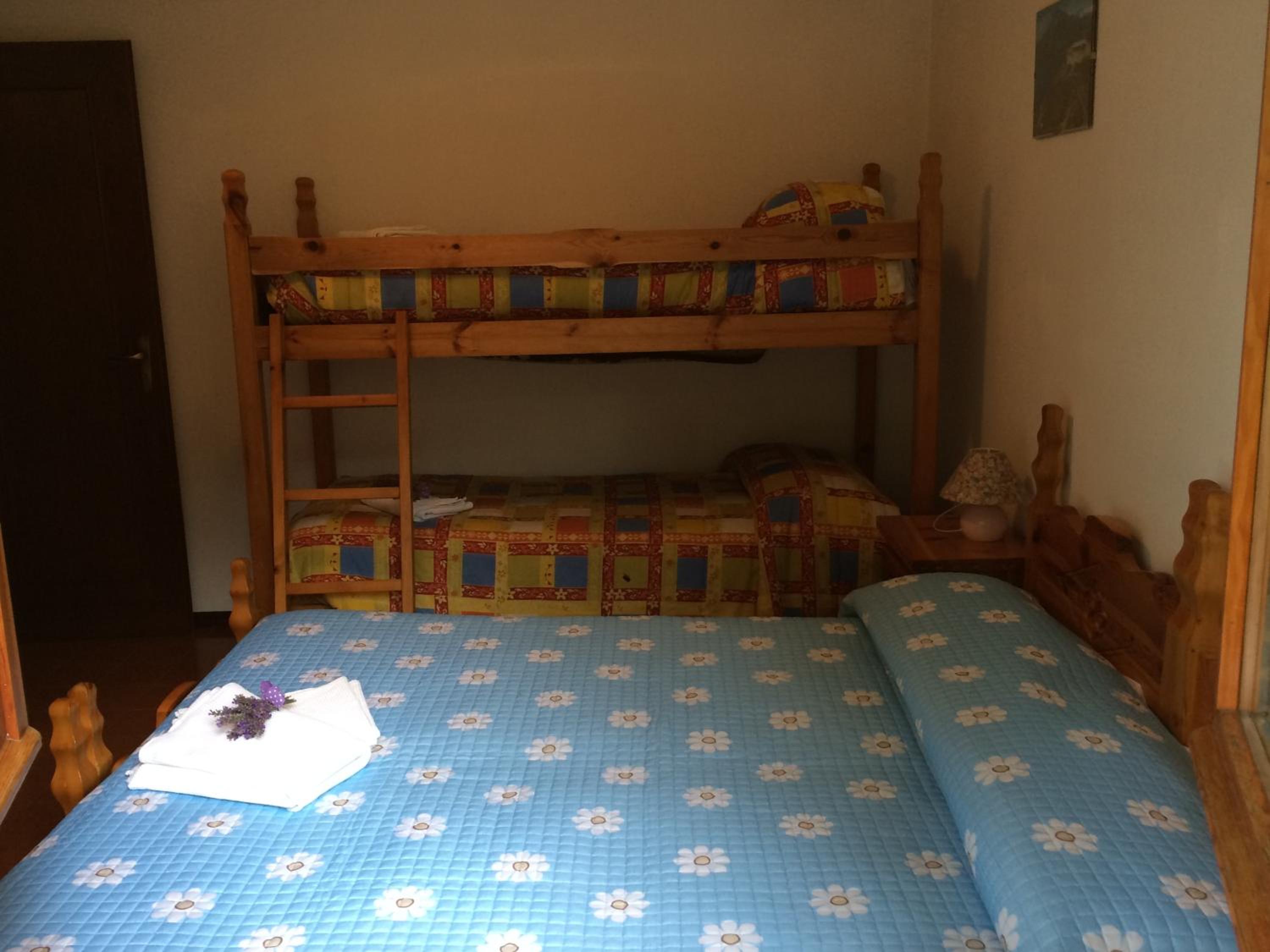 Two-Bedroom Apartment - Photo 8