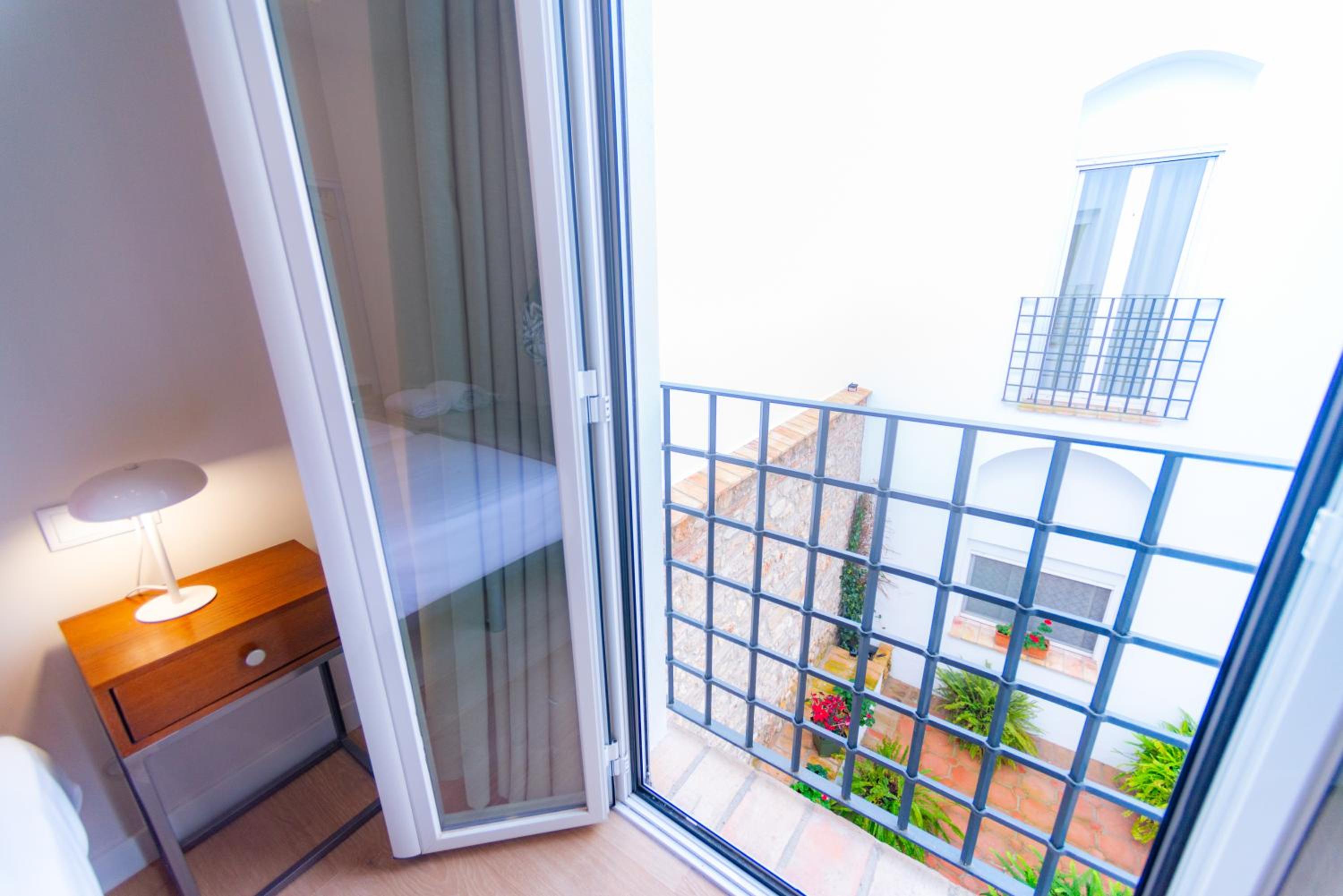Superior Apartment - Photo 16