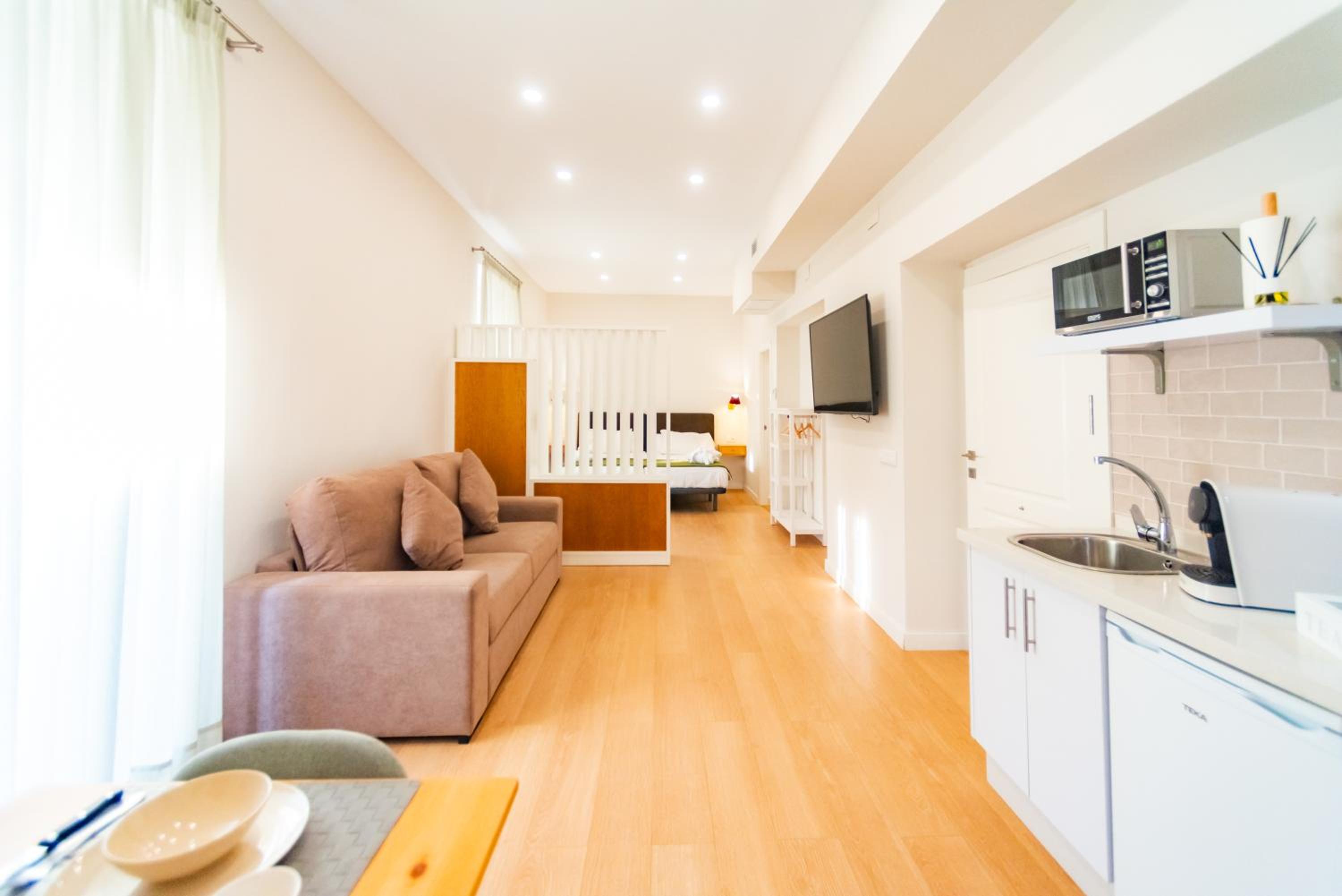 Superior Apartment - Photo 18