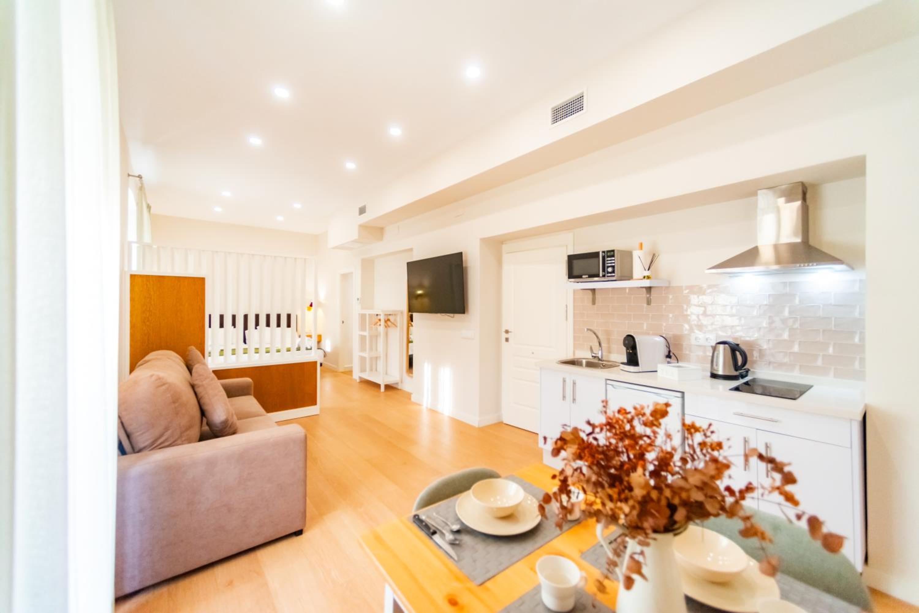 Superior Apartment - Photo 31