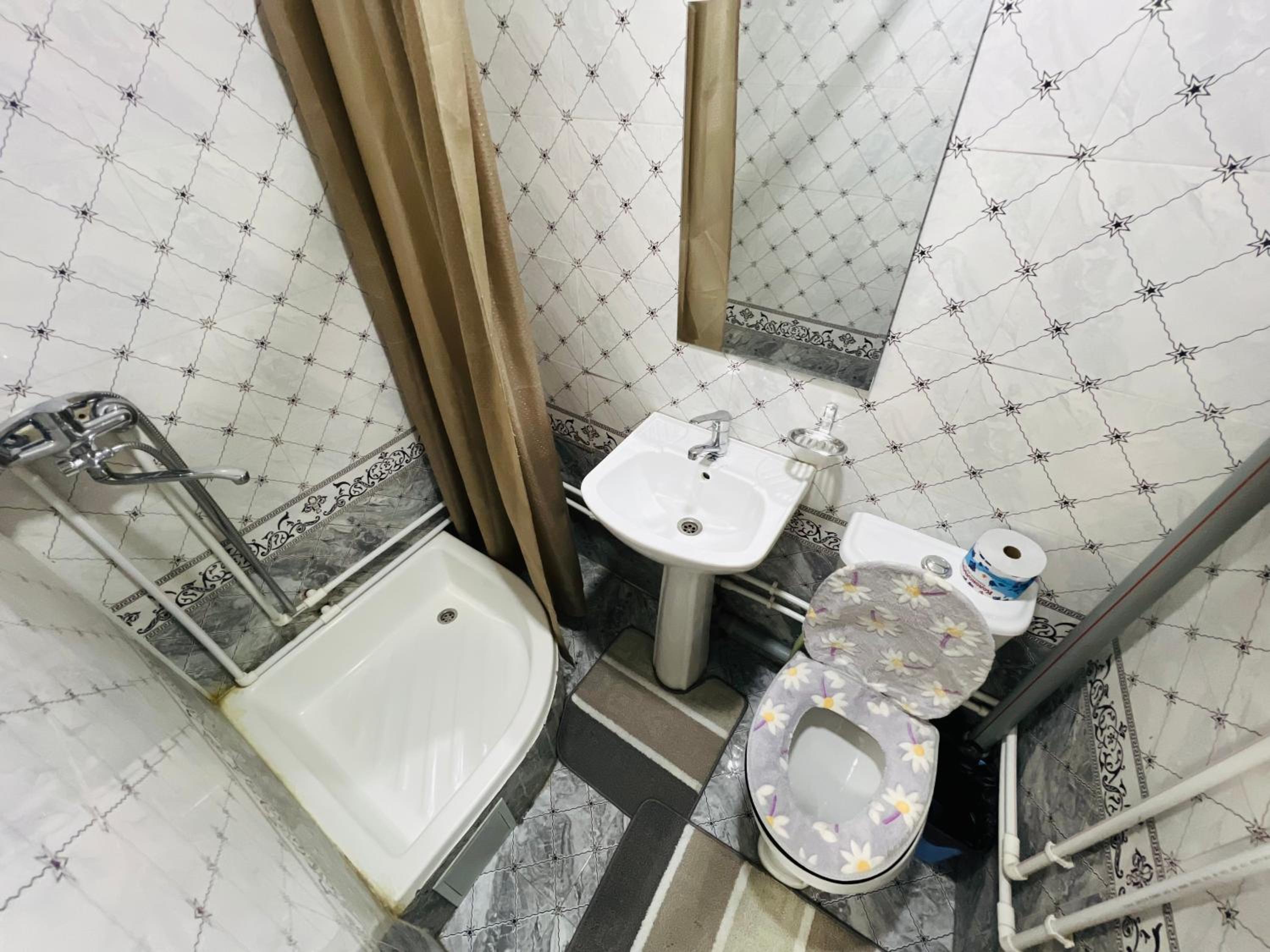 Double Room With Private Bathroom photo 3