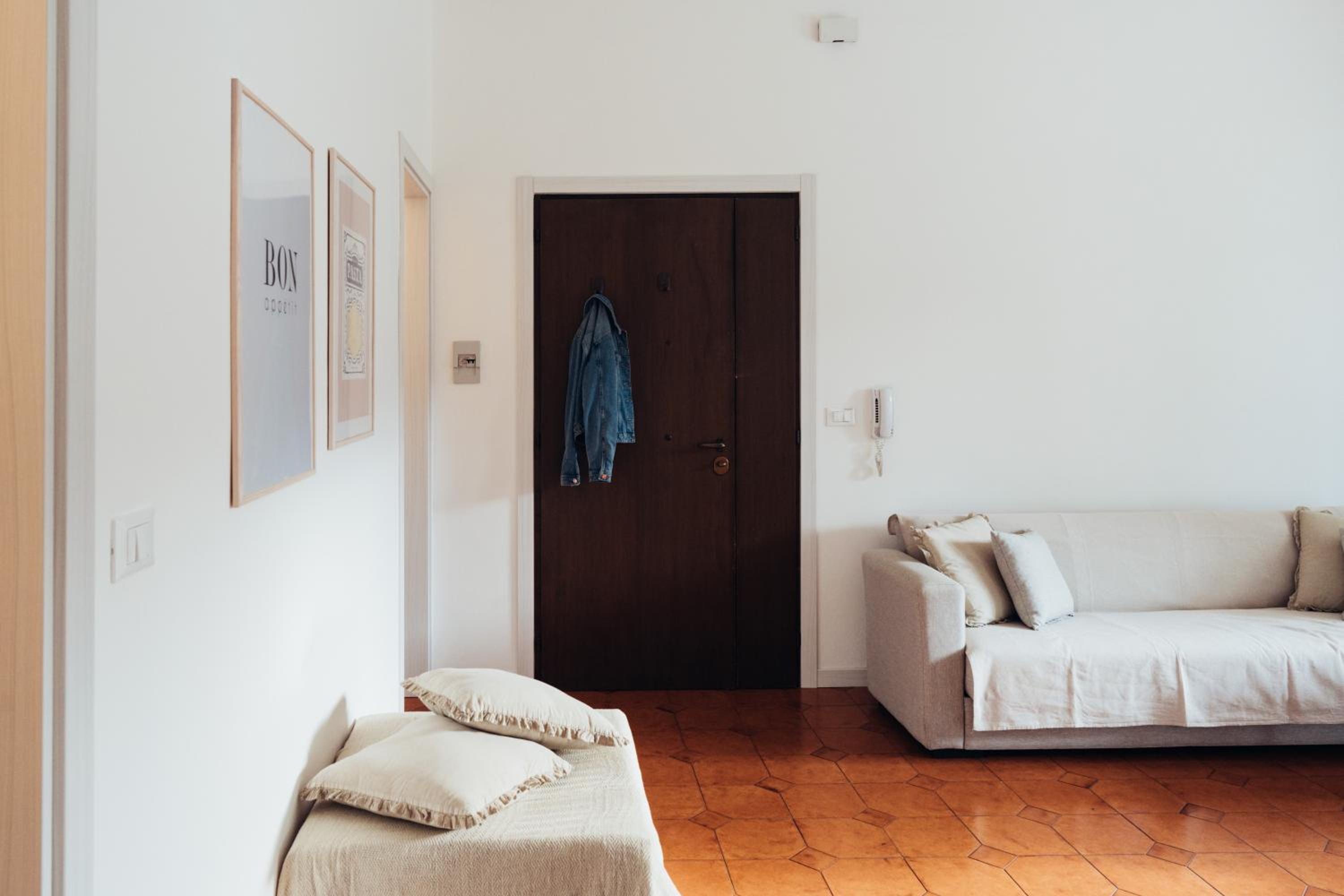 Apartment - Ground Floor photo 1