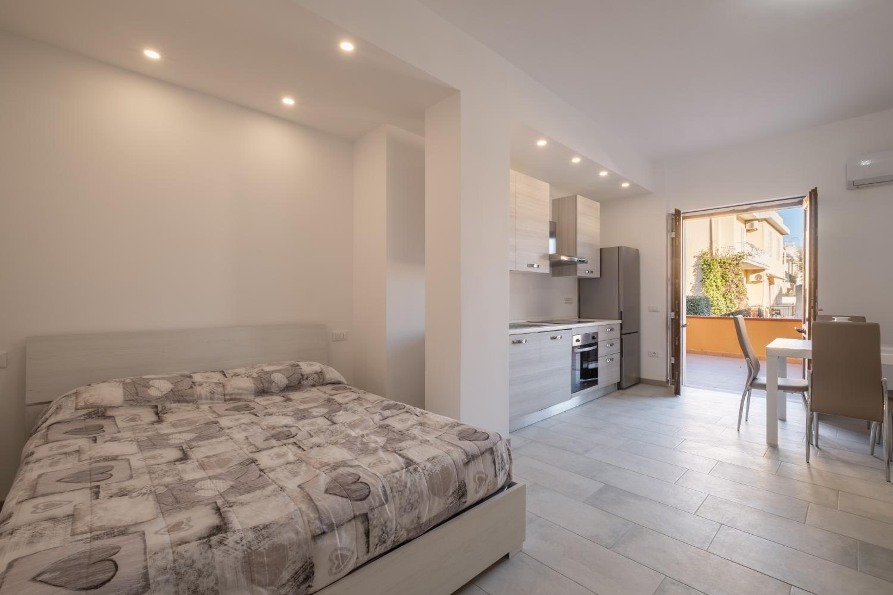Studio Apartment