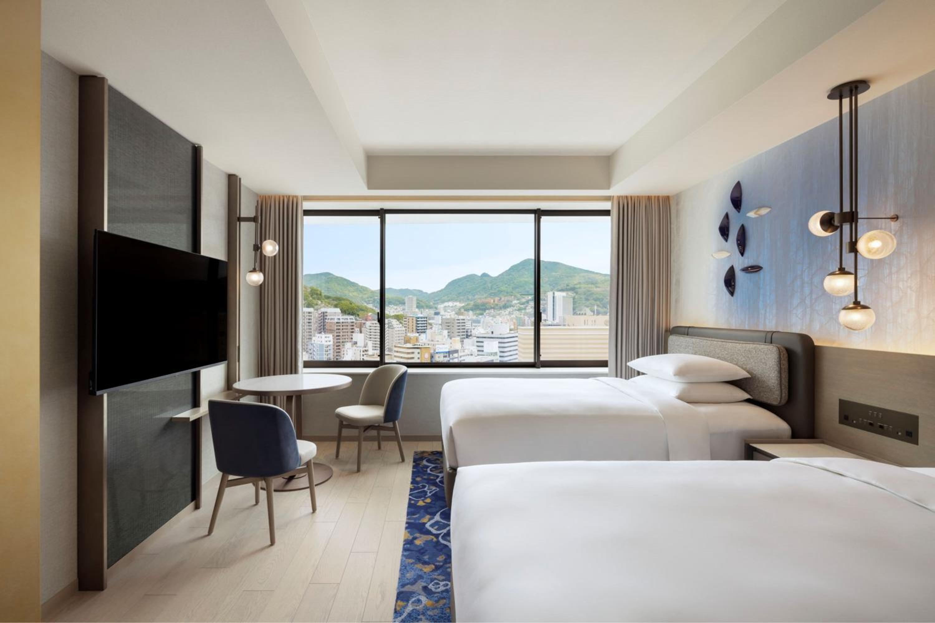 Standard Double Room with Two Double Beds and City View - Photo 1