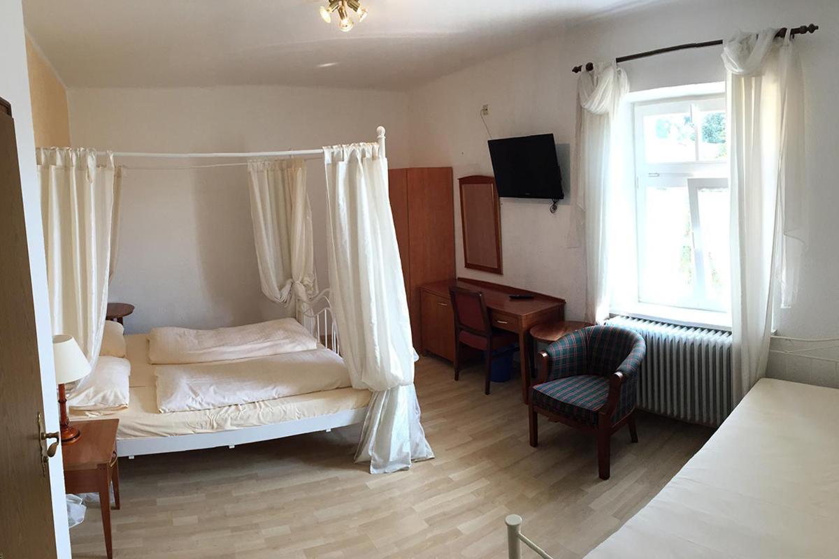 Double Room photo 3