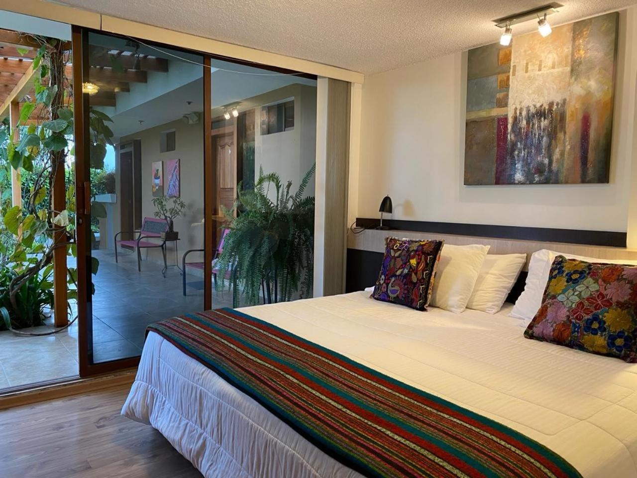 Deluxe Double Room photo 3