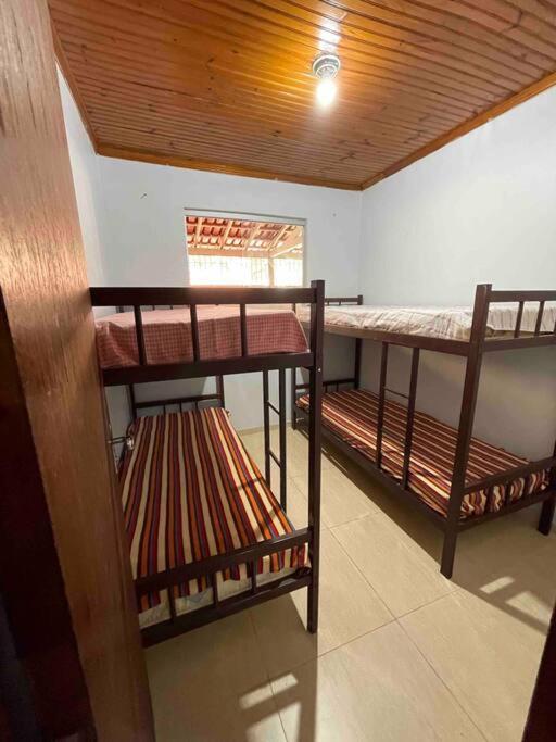 Seven-Bedroom House photo 1