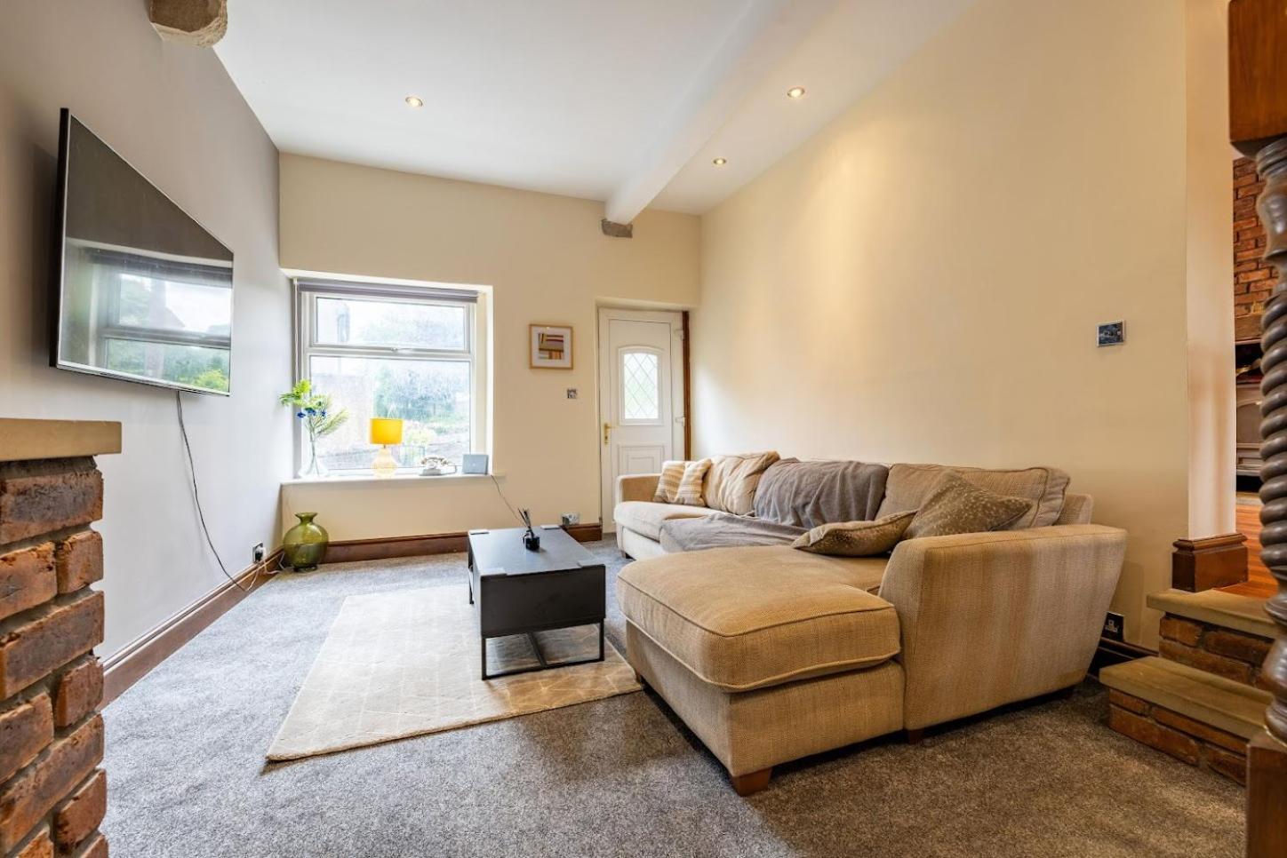 Two-Bedroom House photo 1
