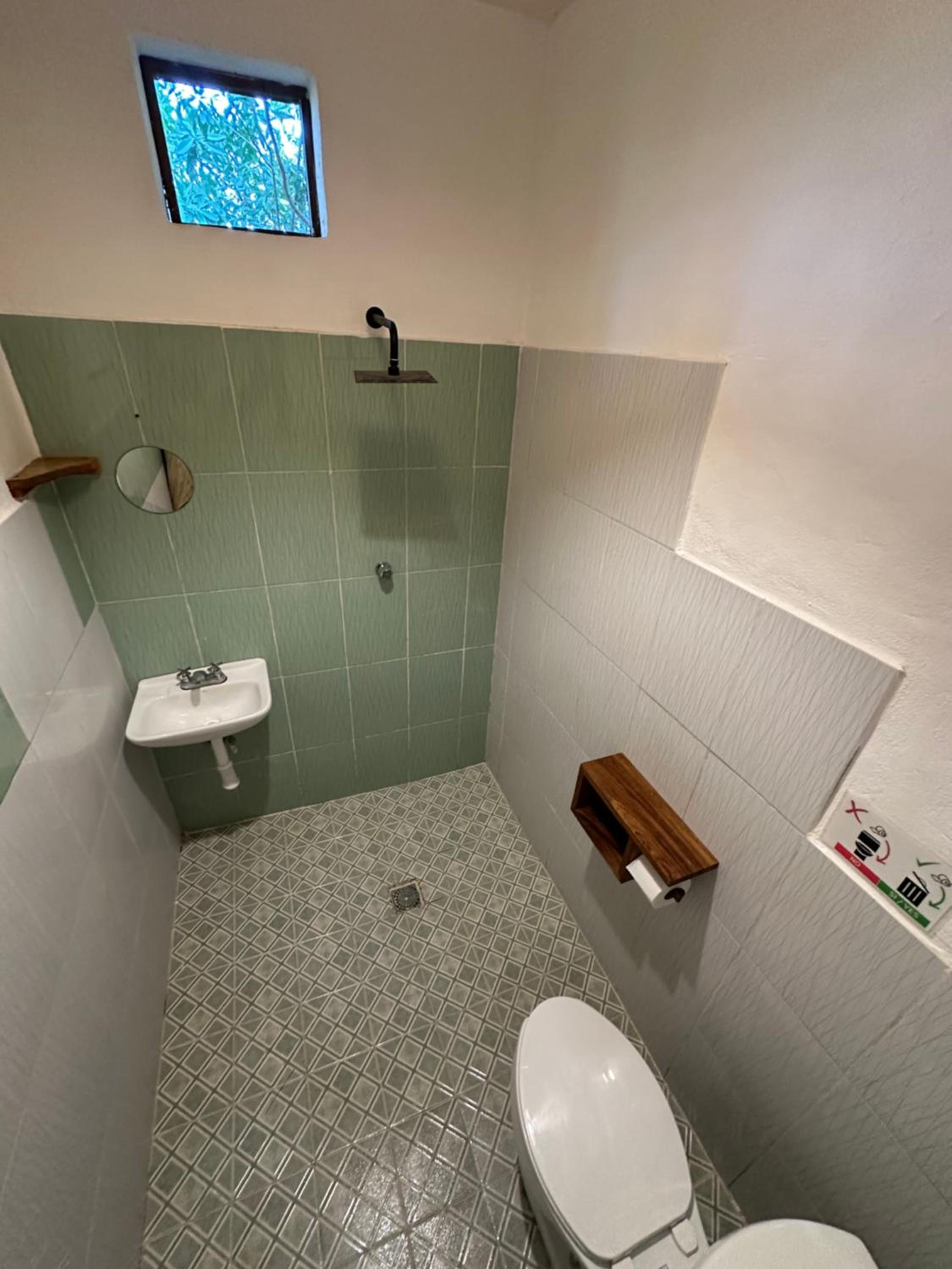 Double Room with Private Bathroom photo 3