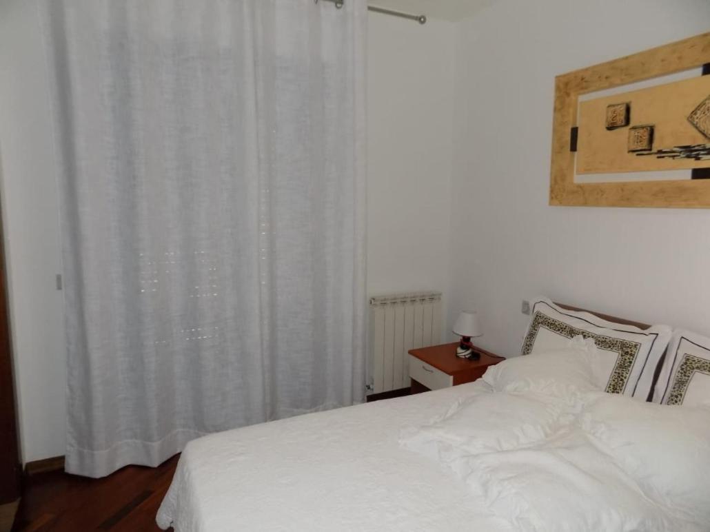 One-Bedroom House - Photo 39