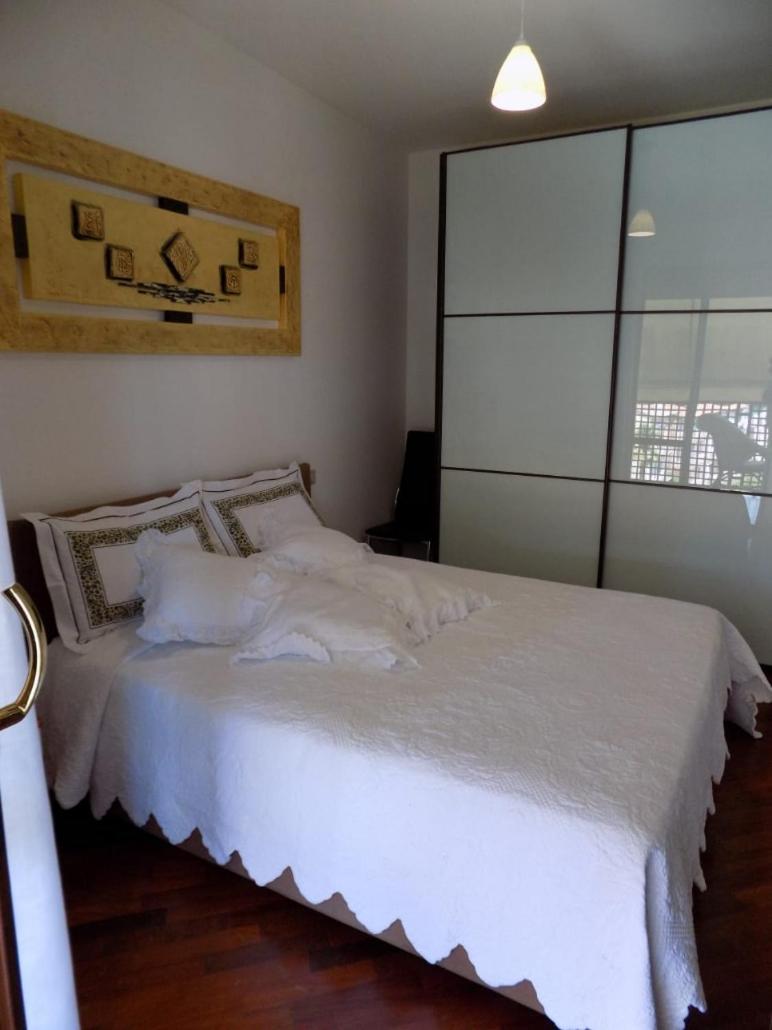 One-Bedroom House - Photo 1