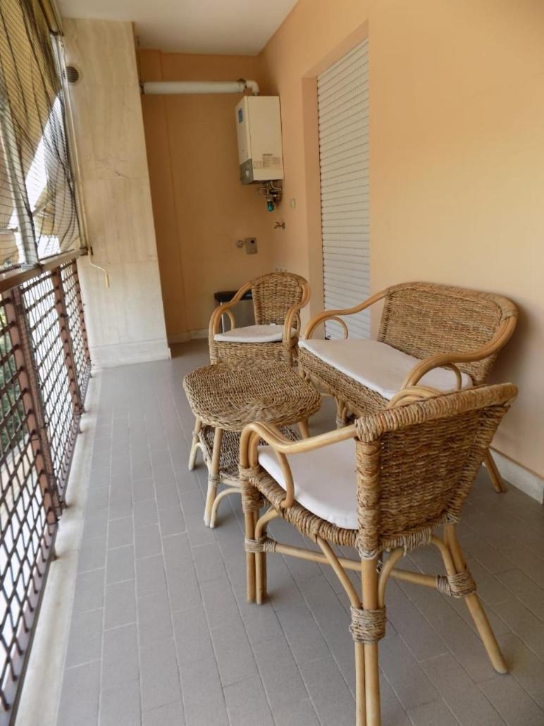 One-Bedroom House - Photo 25