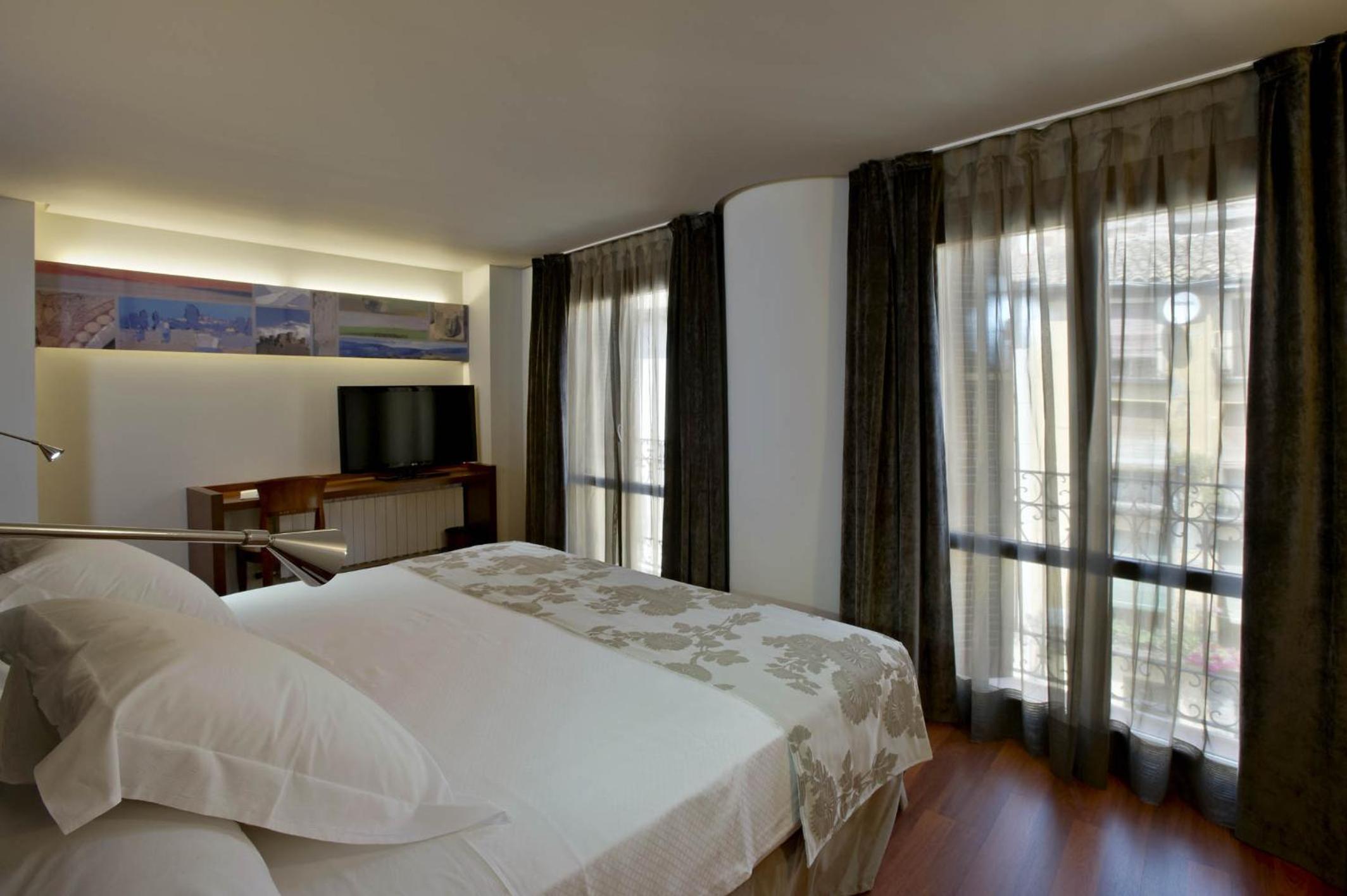 Junior Suite - Photo 14