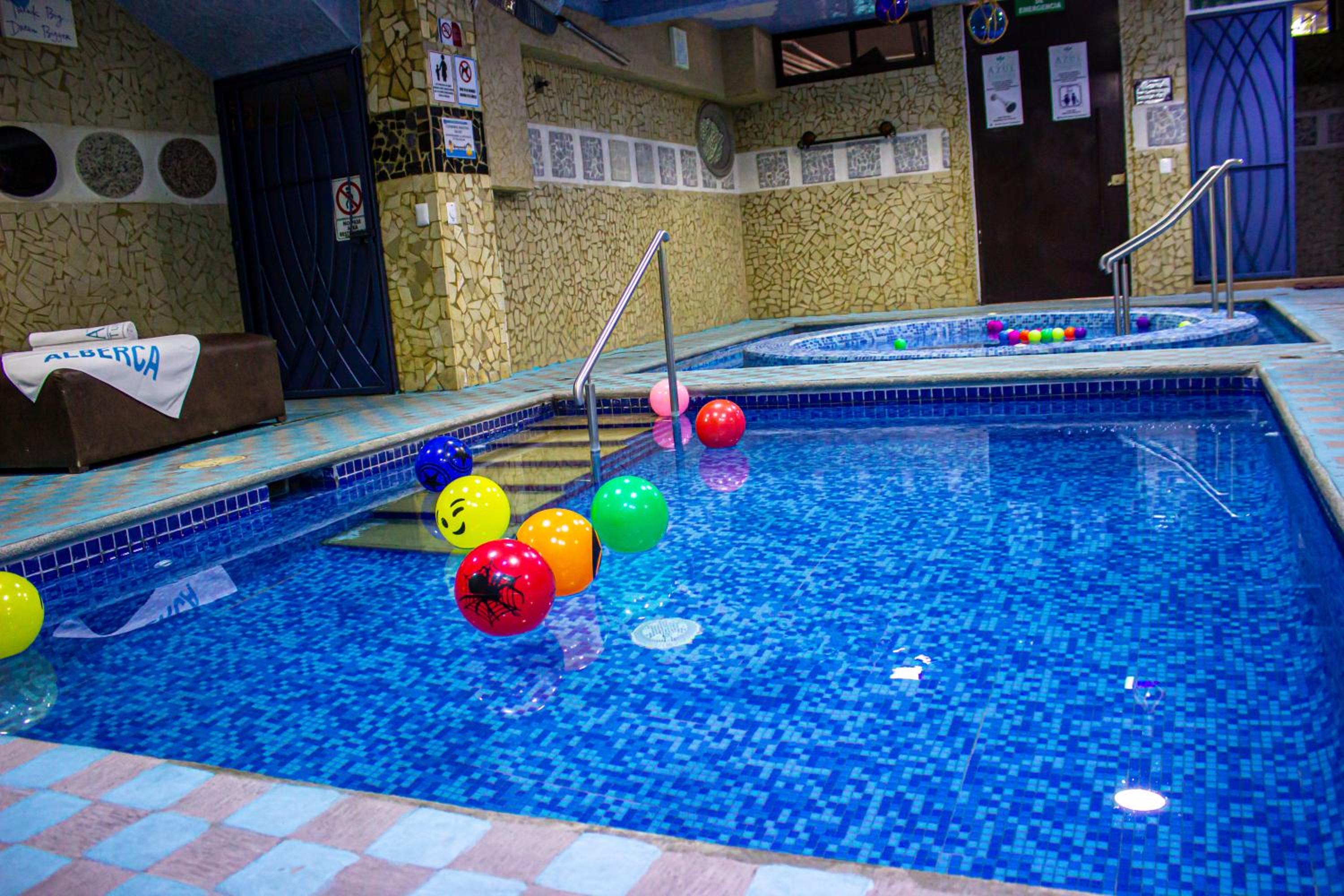 King Room with Spa Bath photo 3