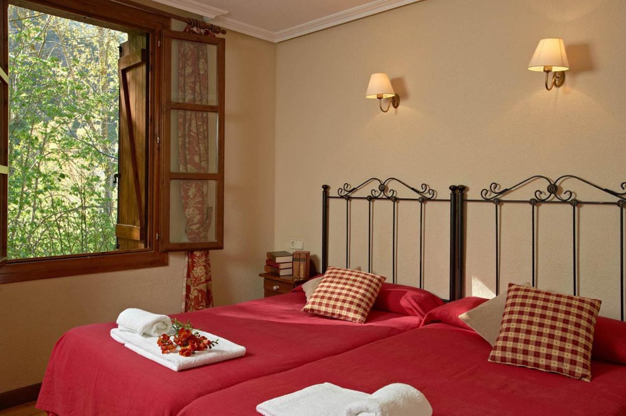 Double or Twin Room photo 2