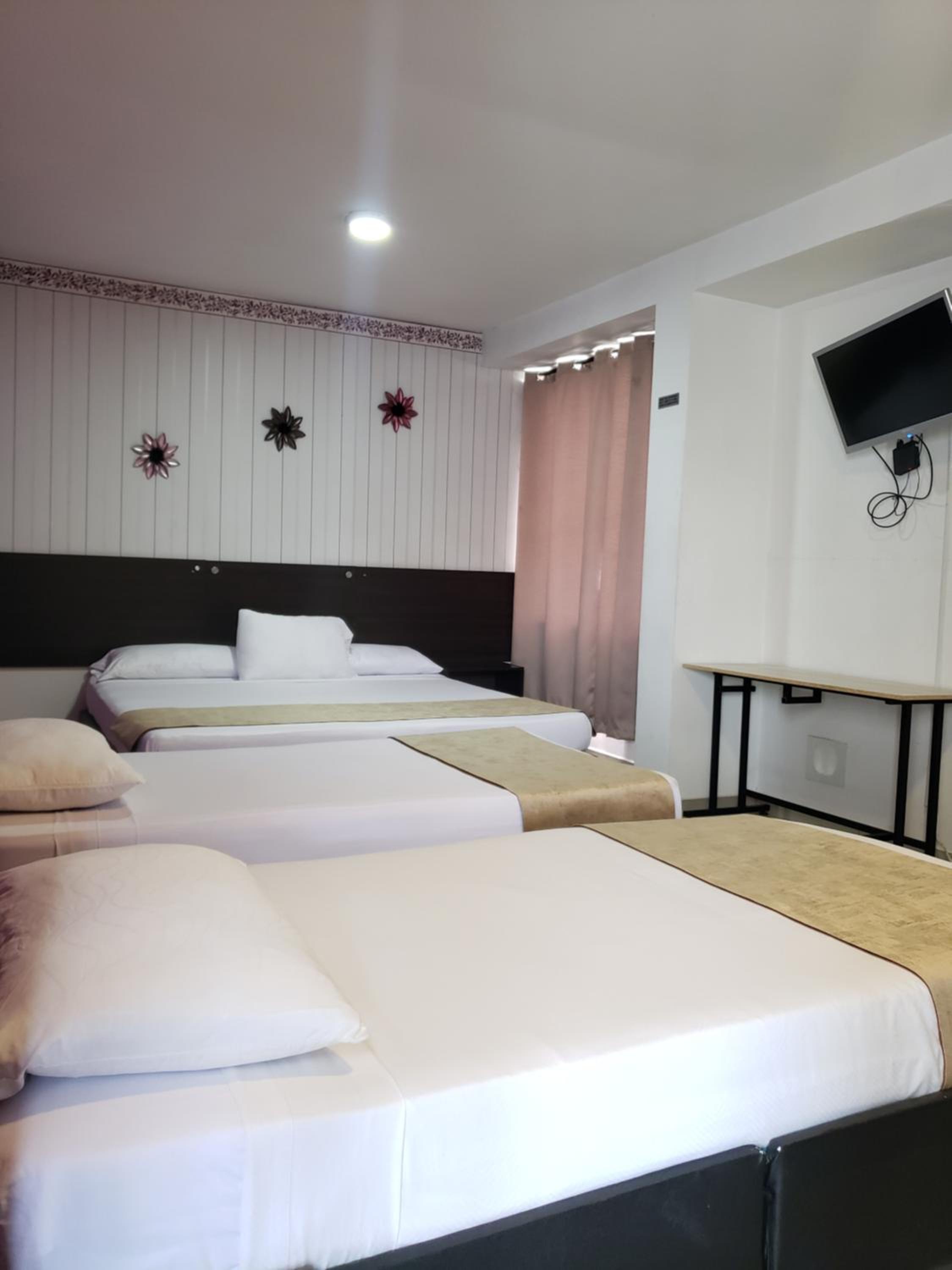 Comfort Quadruple Room