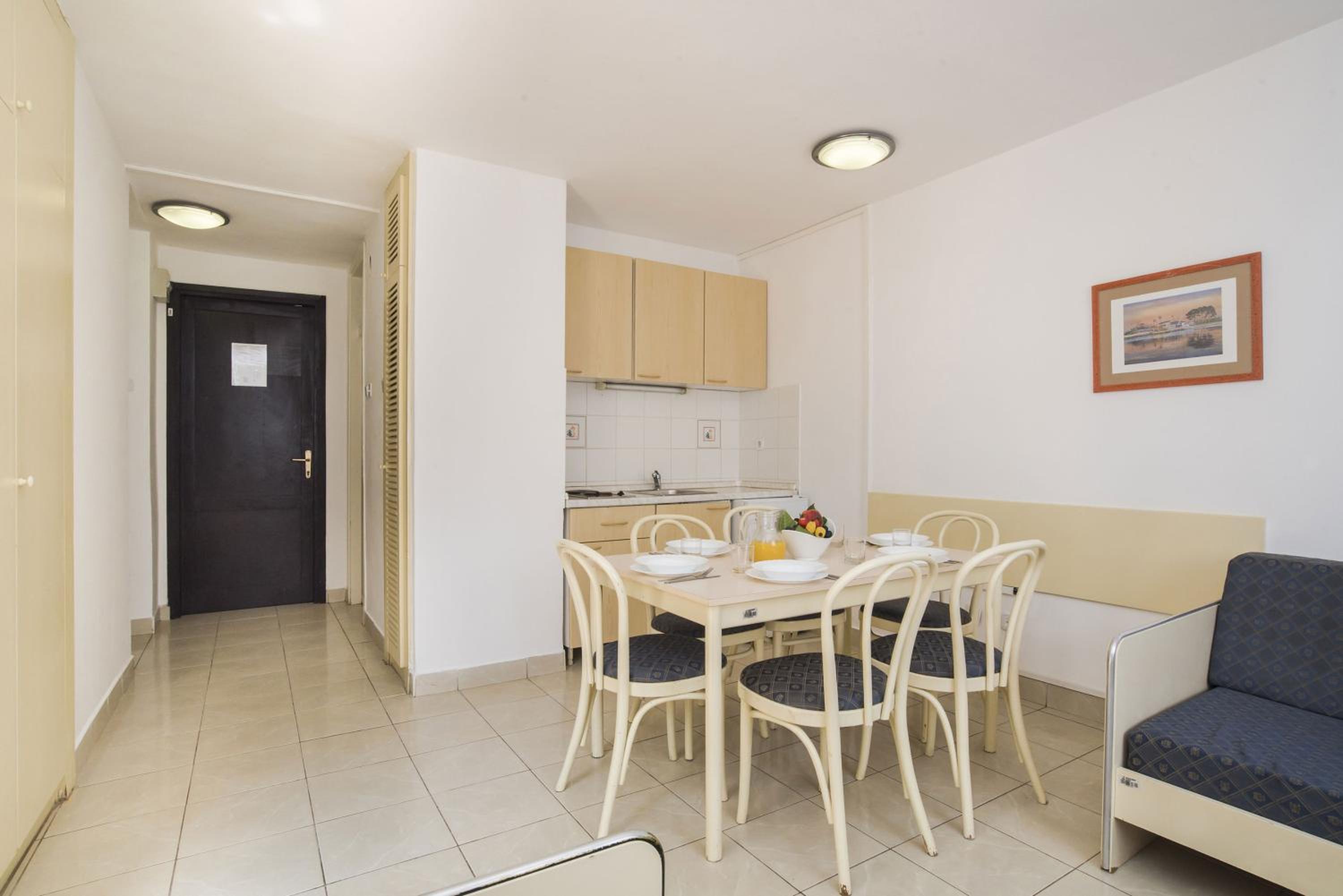 Classic Apartment (4+2) photo 3