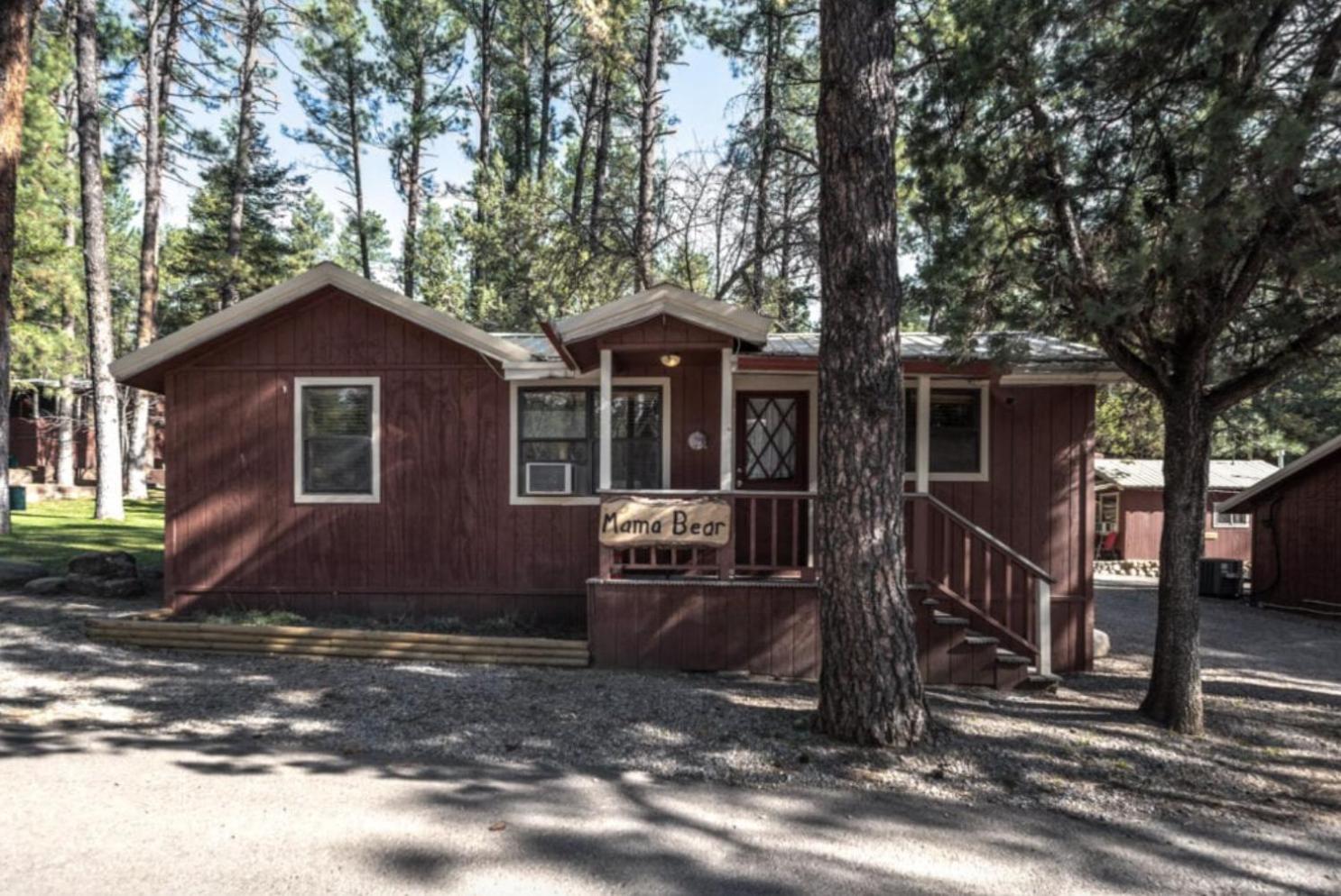 Two Bedroom Cabin (Mama Bear) photo 3