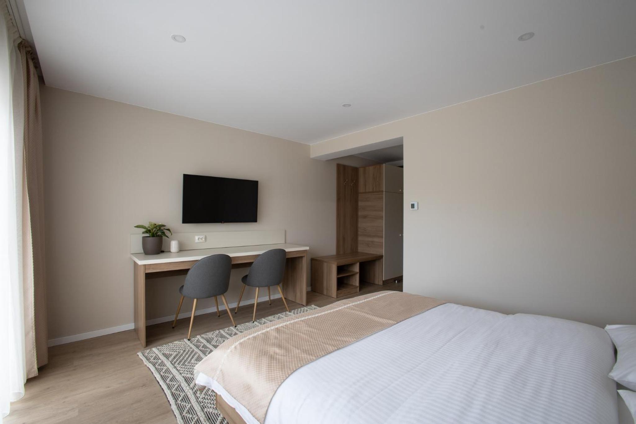 Double Room with Lake View photo 1