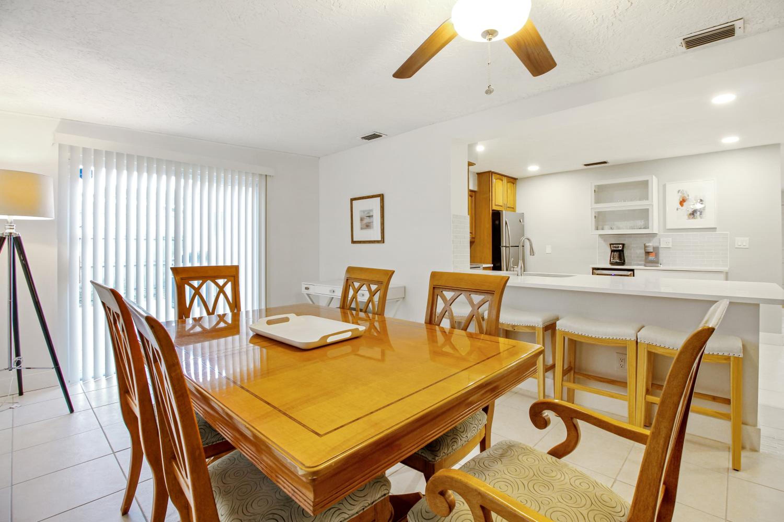 Four-Bedroom House photo 3